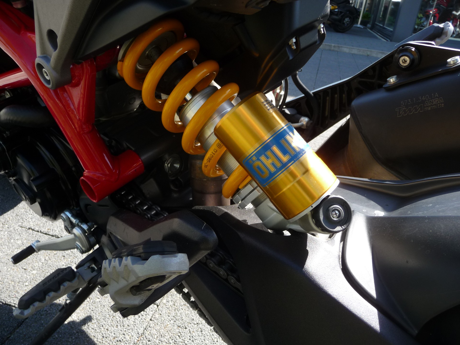 DUCATI Hypermotard 821 SP-image-3