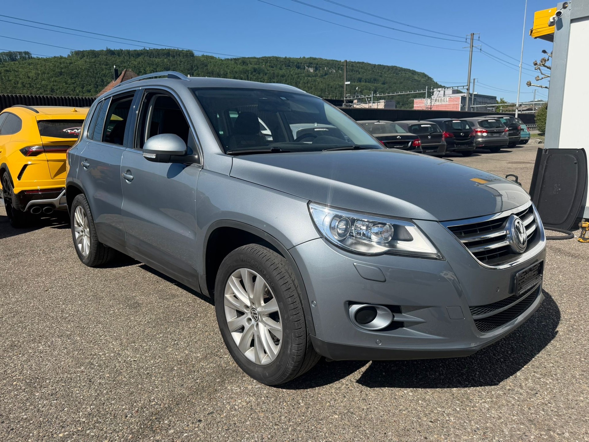 VW Tiguan 2.0 TSI Sport&Style Tiptronic-image-2