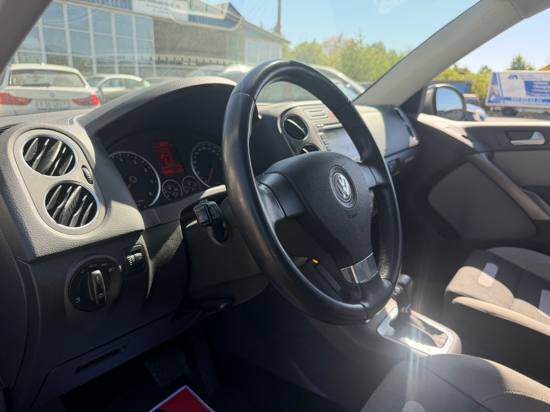 VW Tiguan 2.0 TSI Sport&Style Tiptronic-image-9