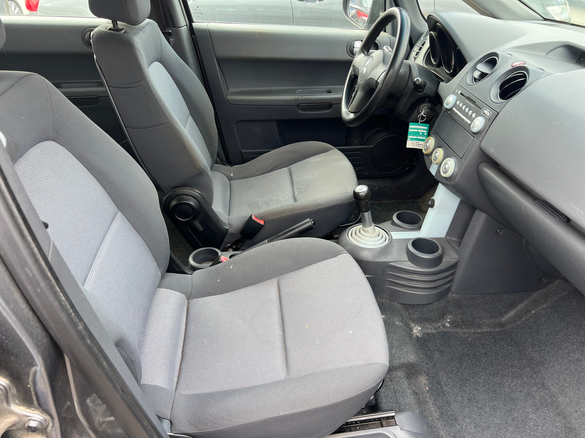 MITSUBISHI Colt 1.3 16V Inform-image-8
