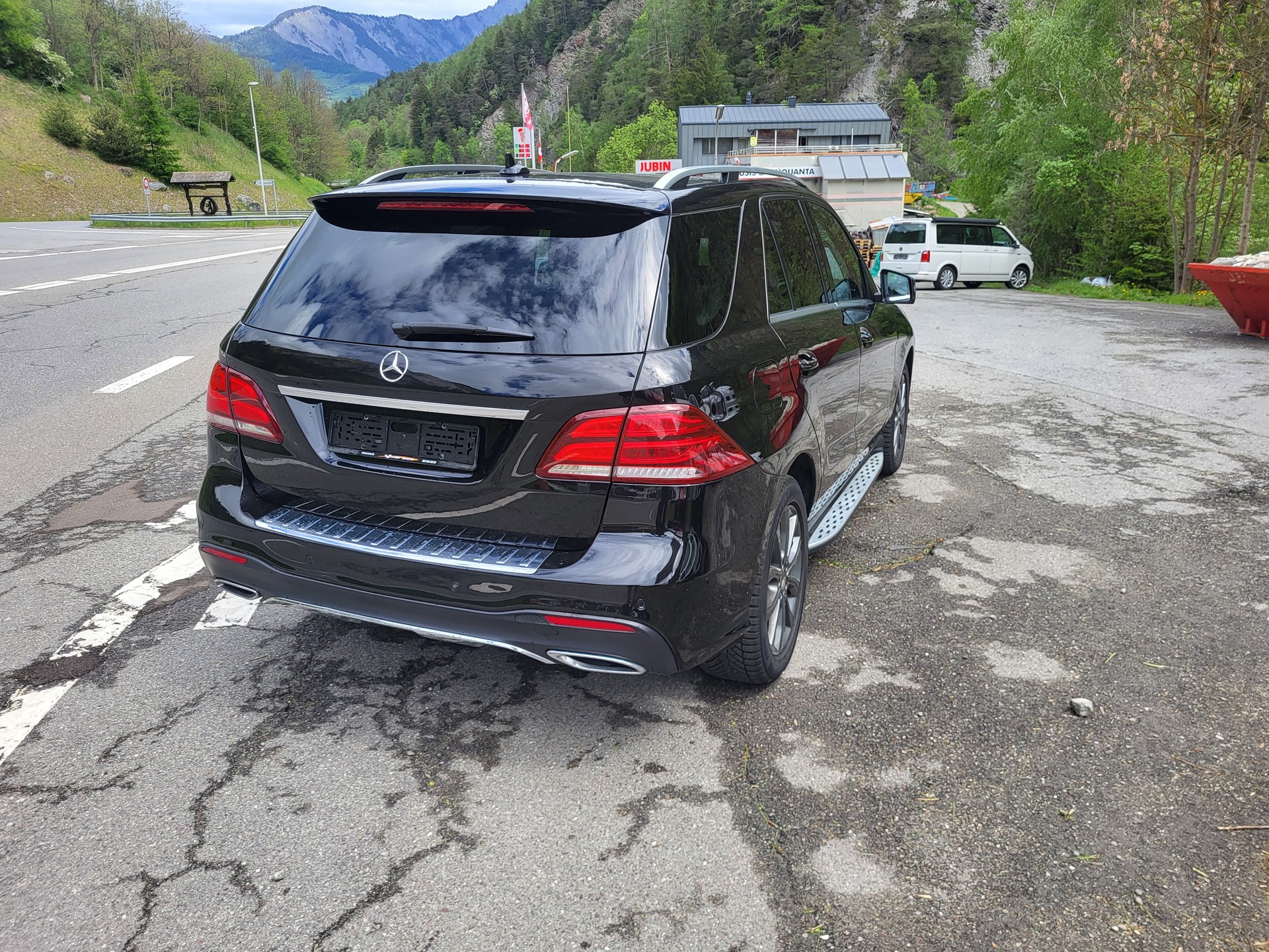 MERCEDES-BENZ GLE 350 d 4Matic 9G-Tronic-image-2