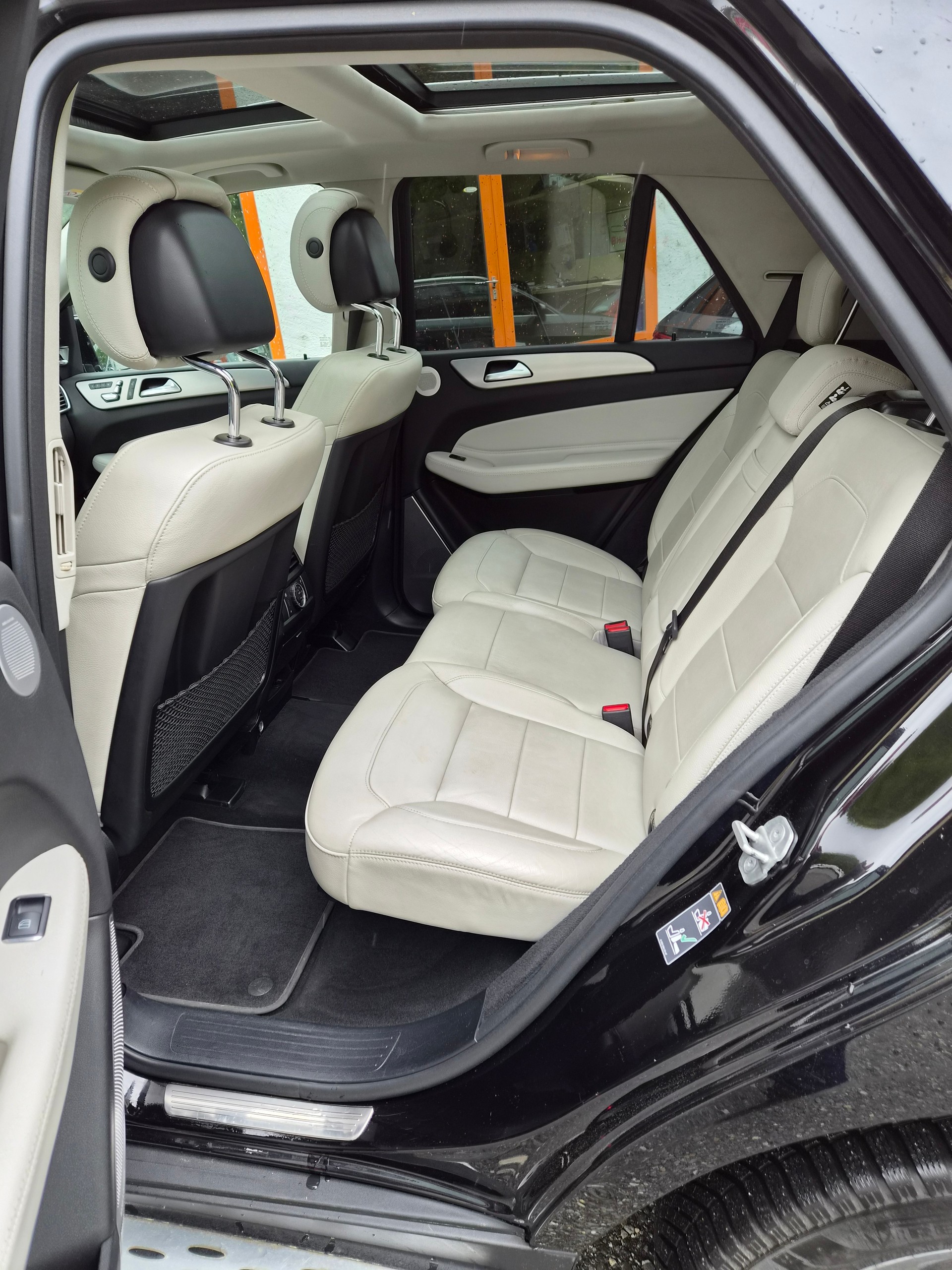 MERCEDES-BENZ GLE 350 d 4Matic 9G-Tronic-image-5