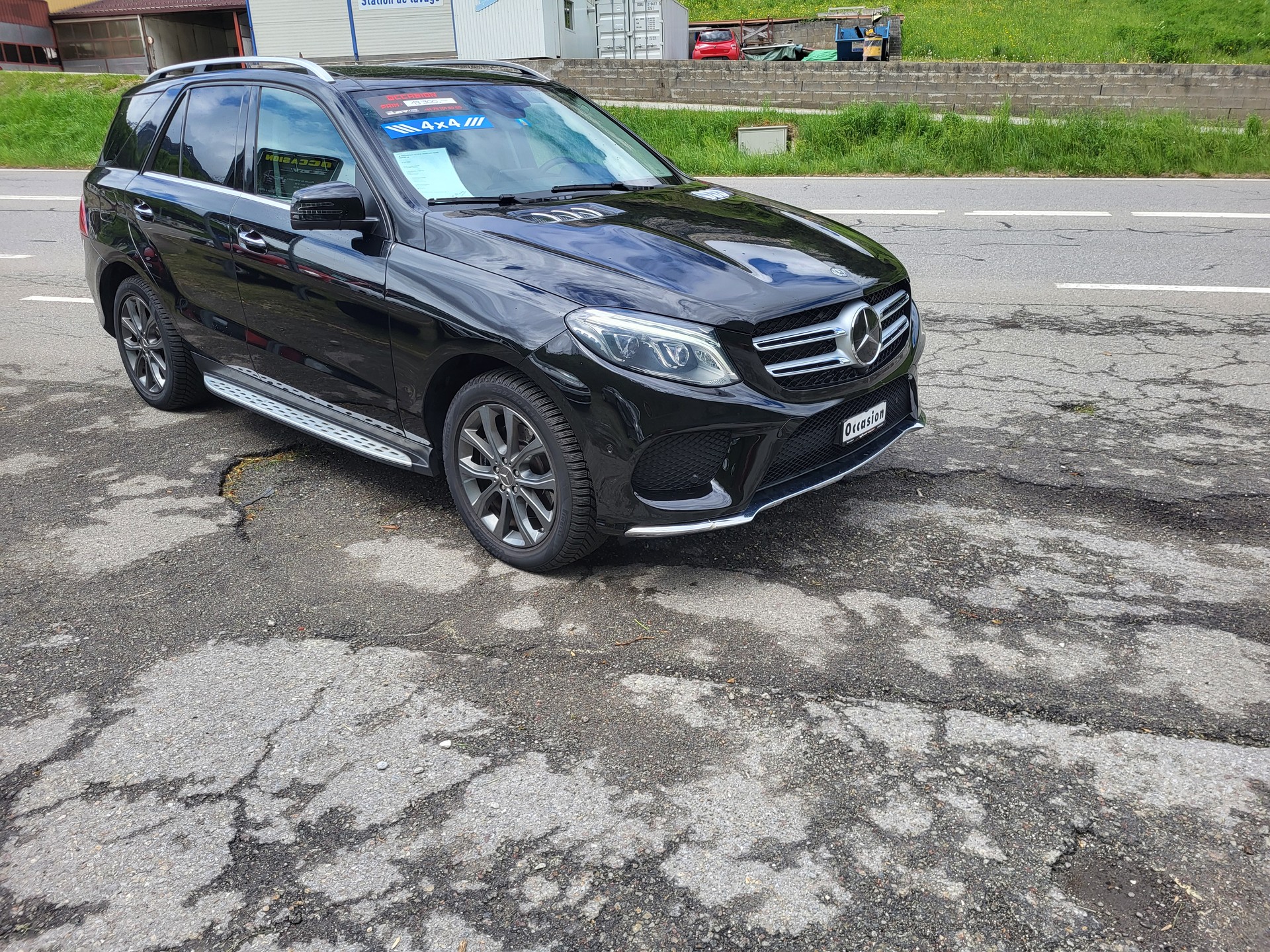 MERCEDES-BENZ GLE 350 d 4Matic 9G-Tronic-image-1