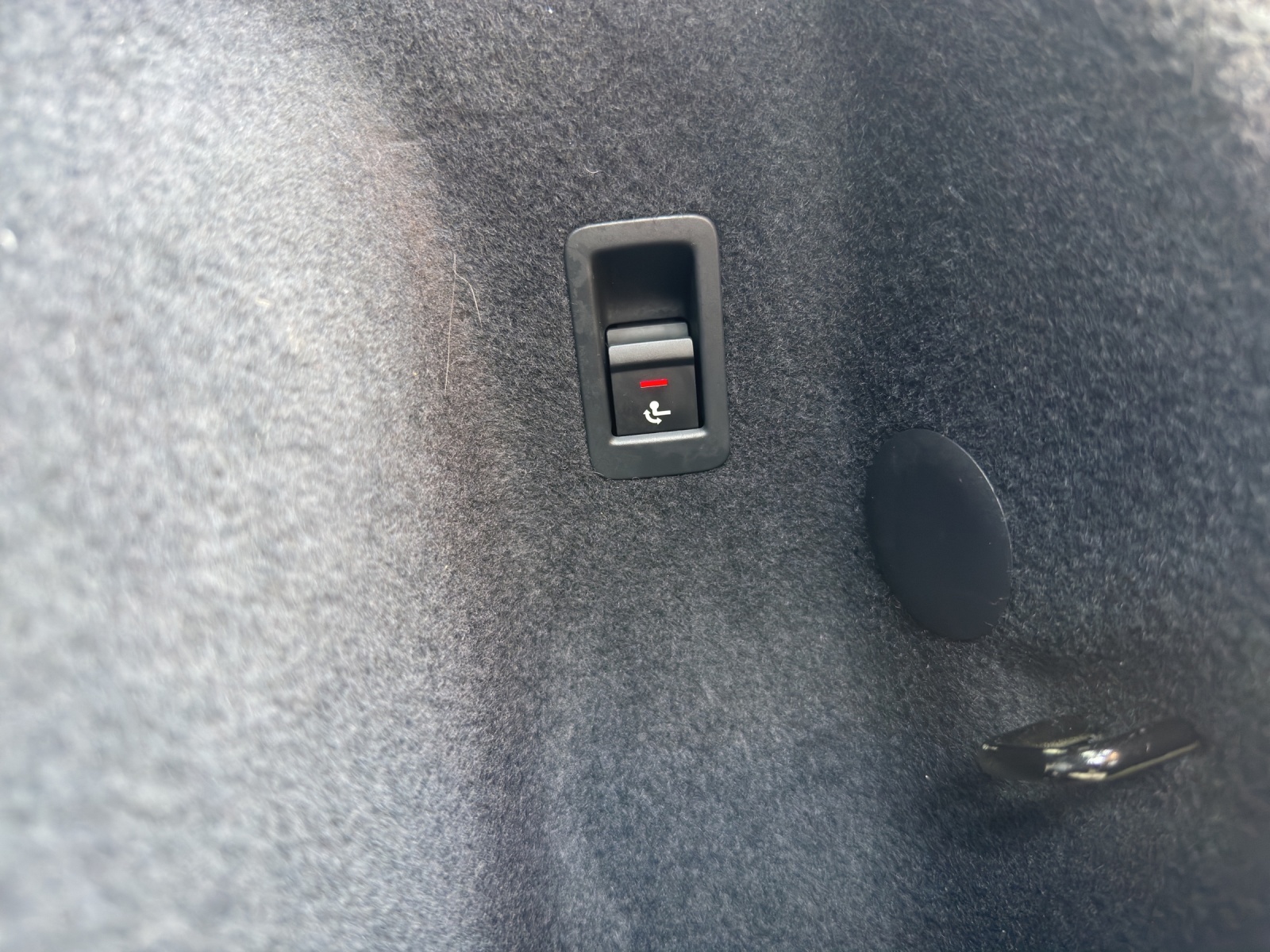 AUDI Q3 45 TFSI S line quattro S-tronic-image-14