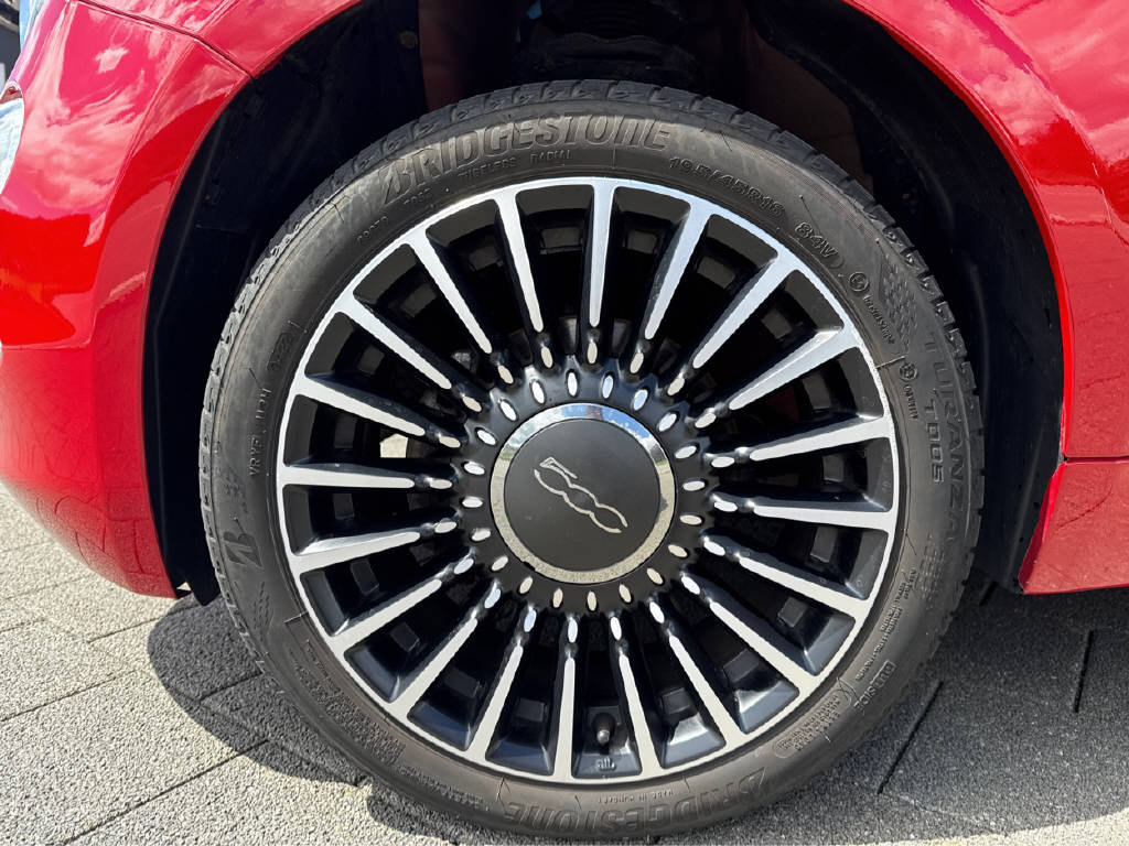 FIAT 500 C 0.9 T TwinAir Lounge-image-9