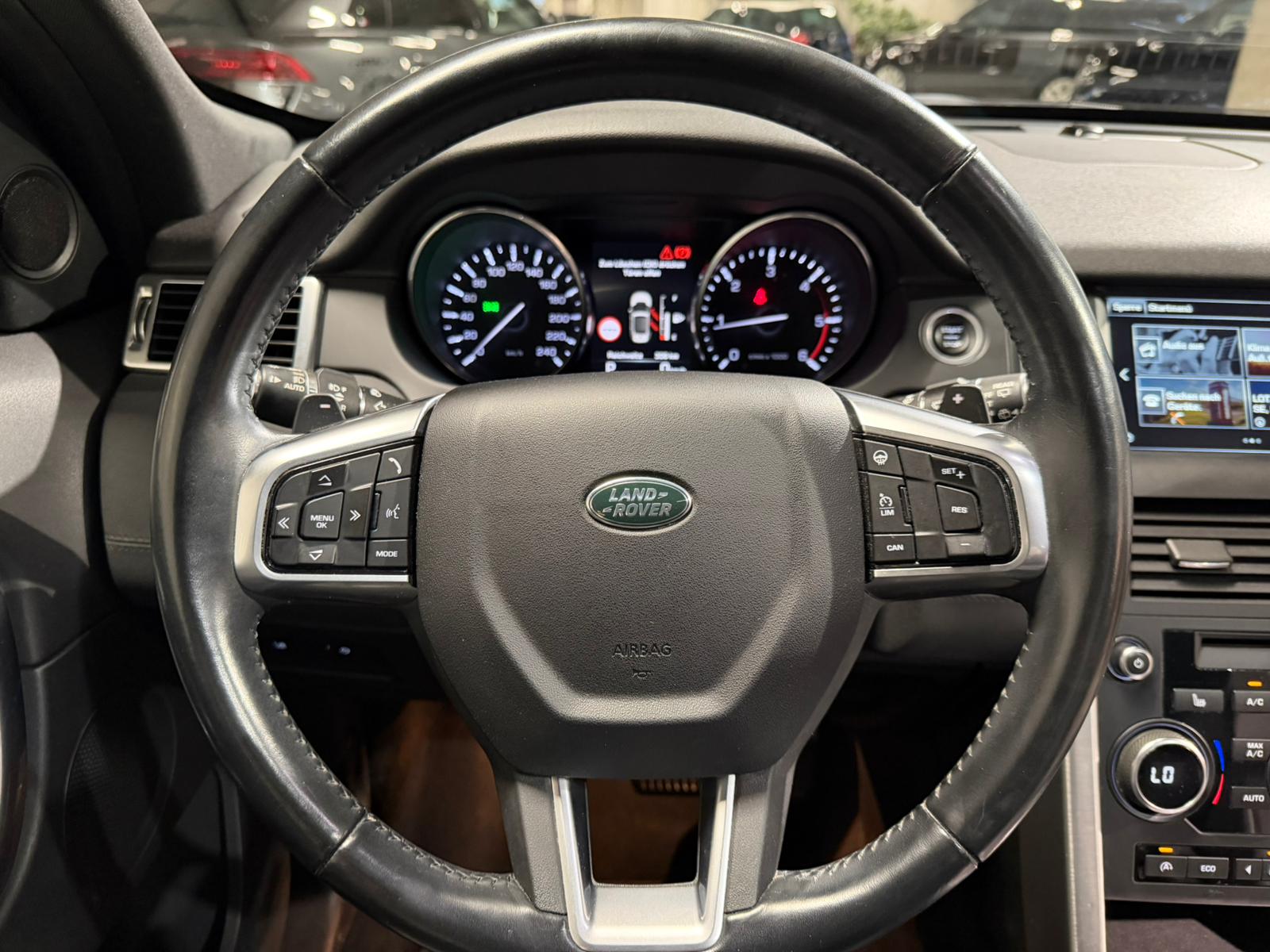 LAND ROVER Discovery Sport 2.0 TD4 HSE AT9-image-22
