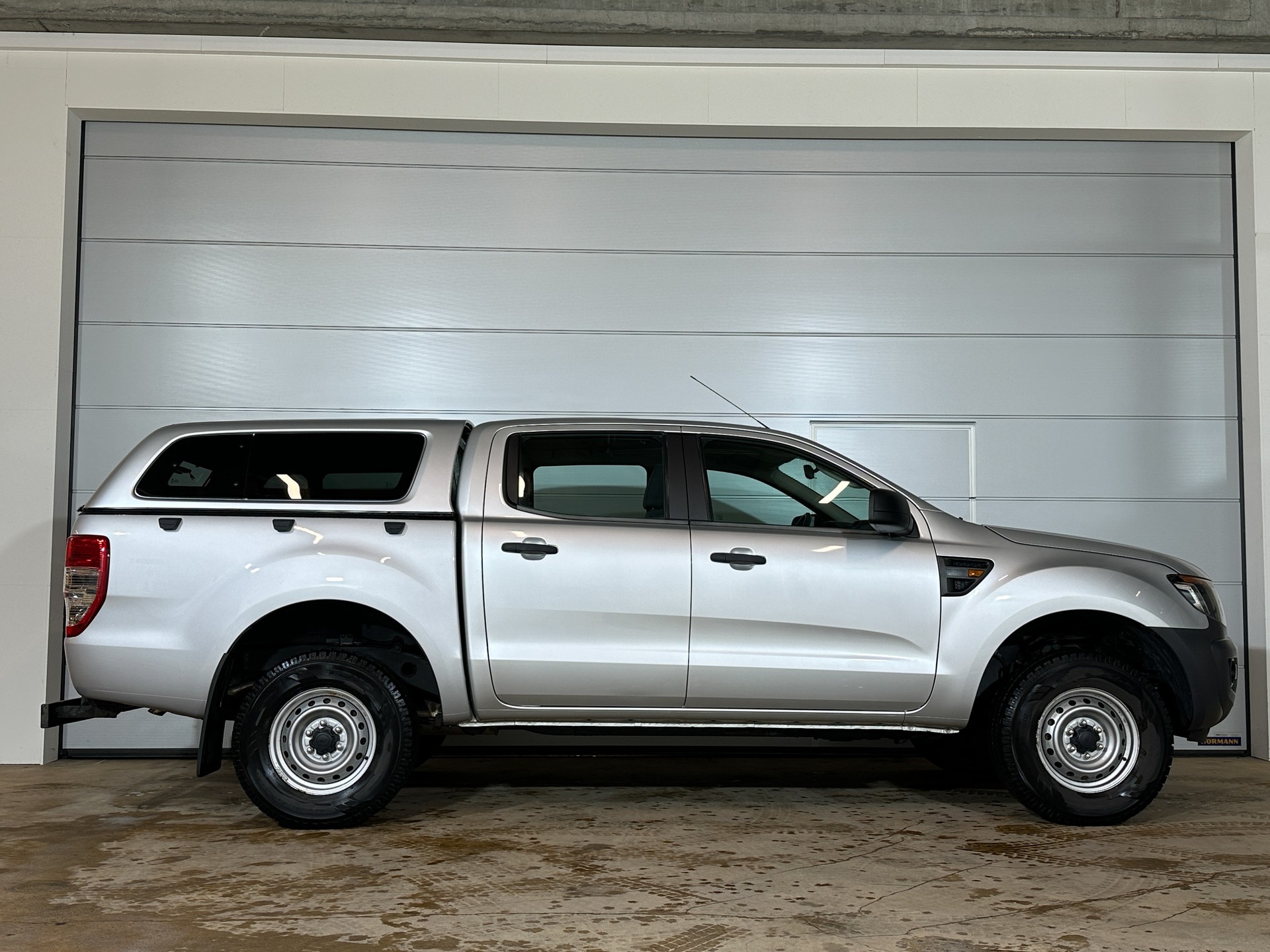 FORD Ranger XLT 2.2 TDCi 4x4-image-4