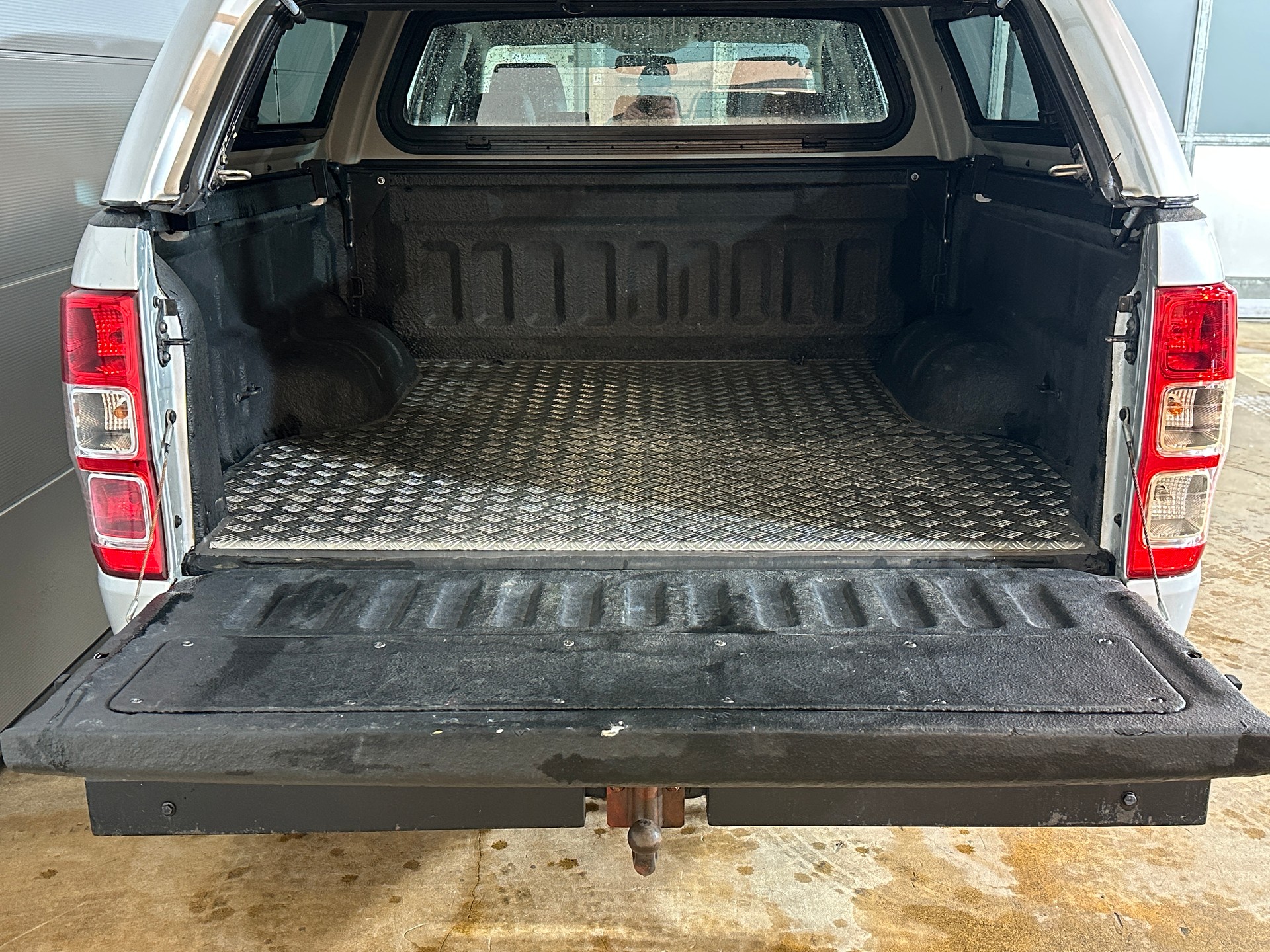 FORD Ranger XLT 2.2 TDCi 4x4-image-13