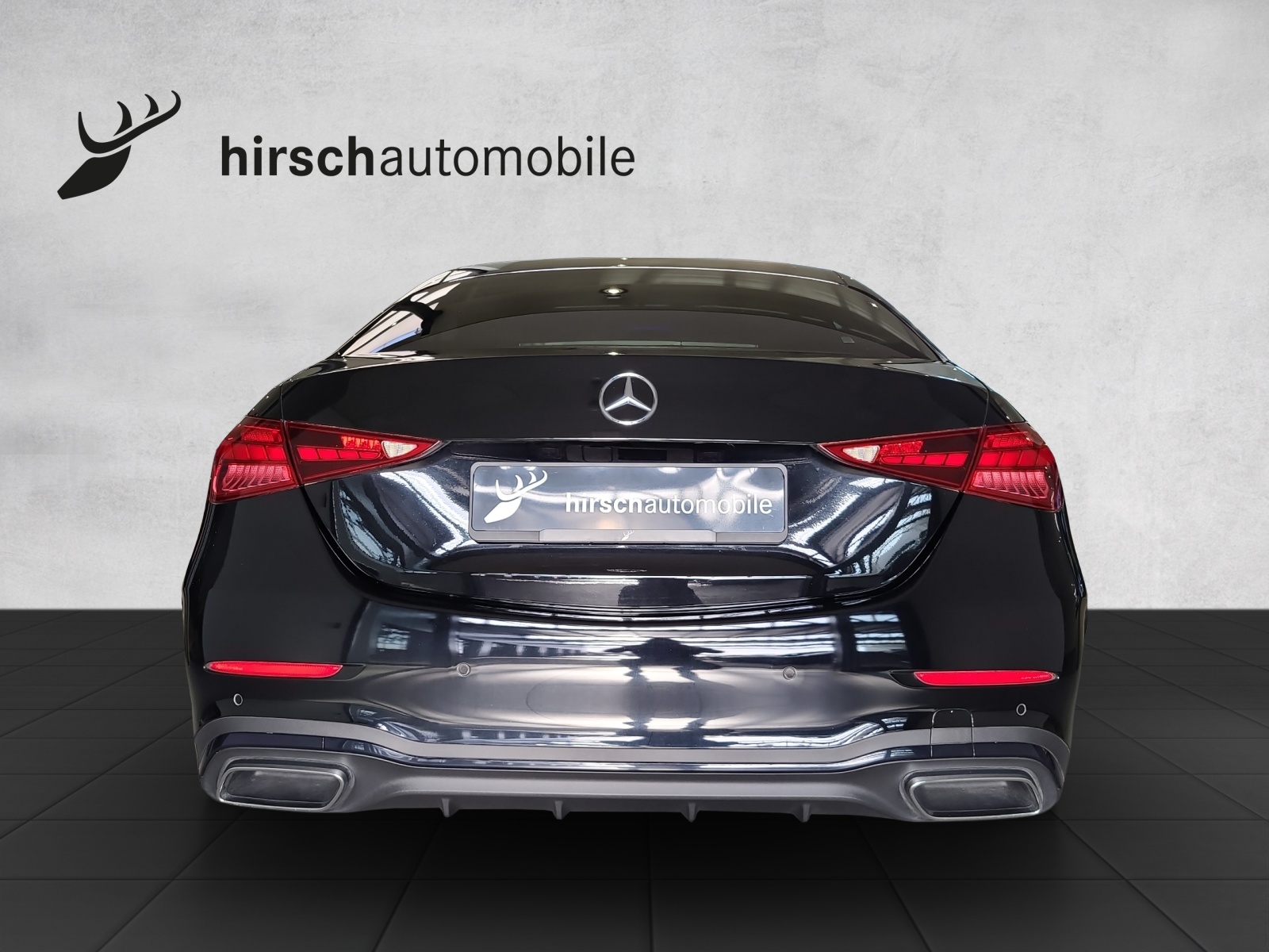 MERCEDES-BENZ C 200 4Matic AMG Line-showroom-element-2