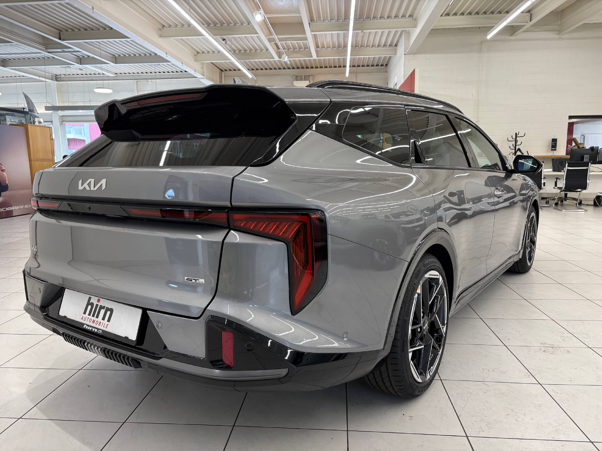 KIA K4 SW 1.6 T-GDi GT-Line-image-4