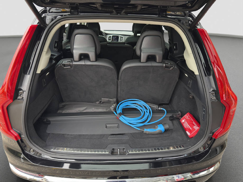 VOLVO XC90 2.0 T8 TE Inscription 7P. eAWD-image-17