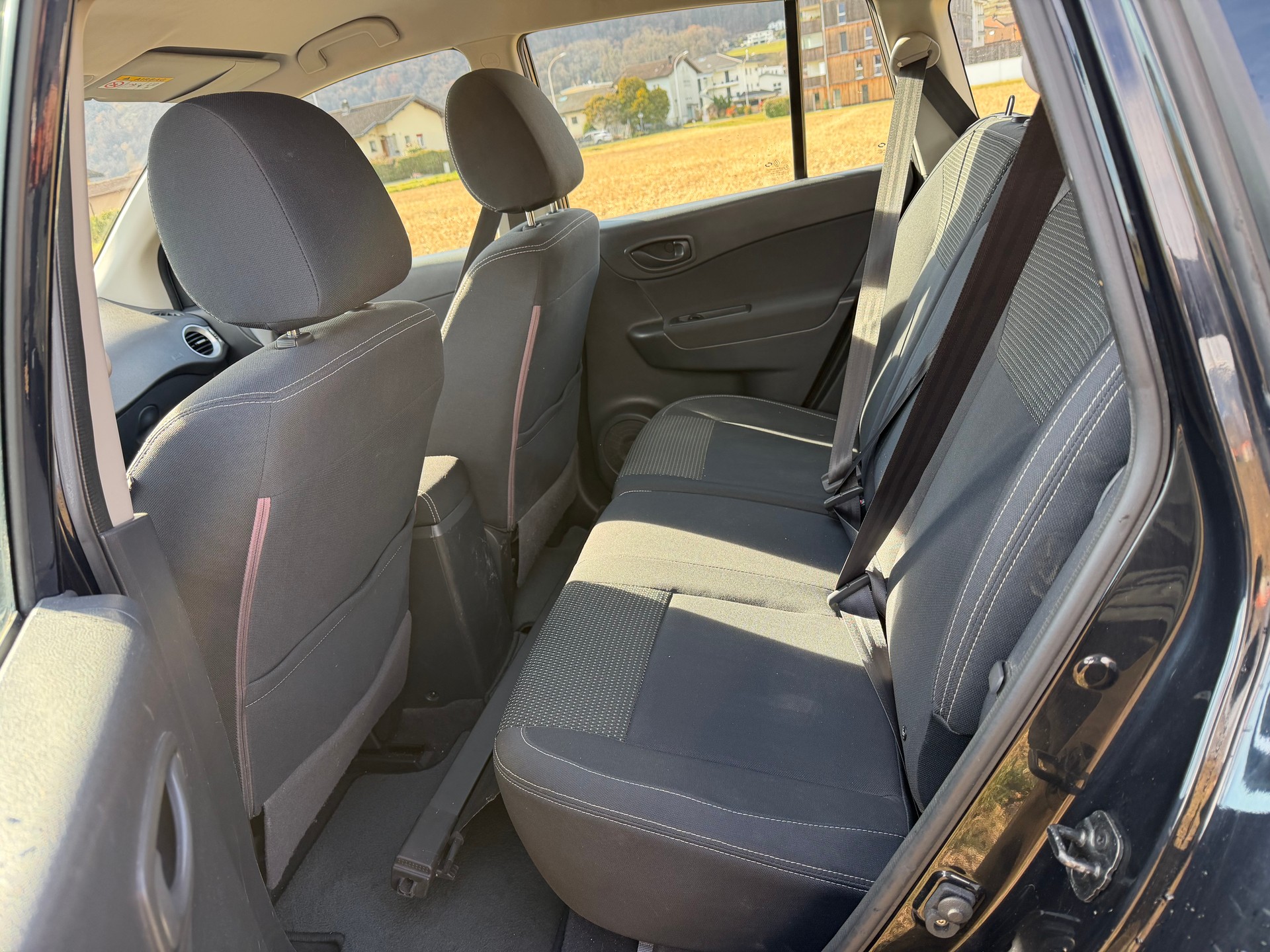 RENAULT Koleos 2.5 Swiss Edition 4x4-image-7