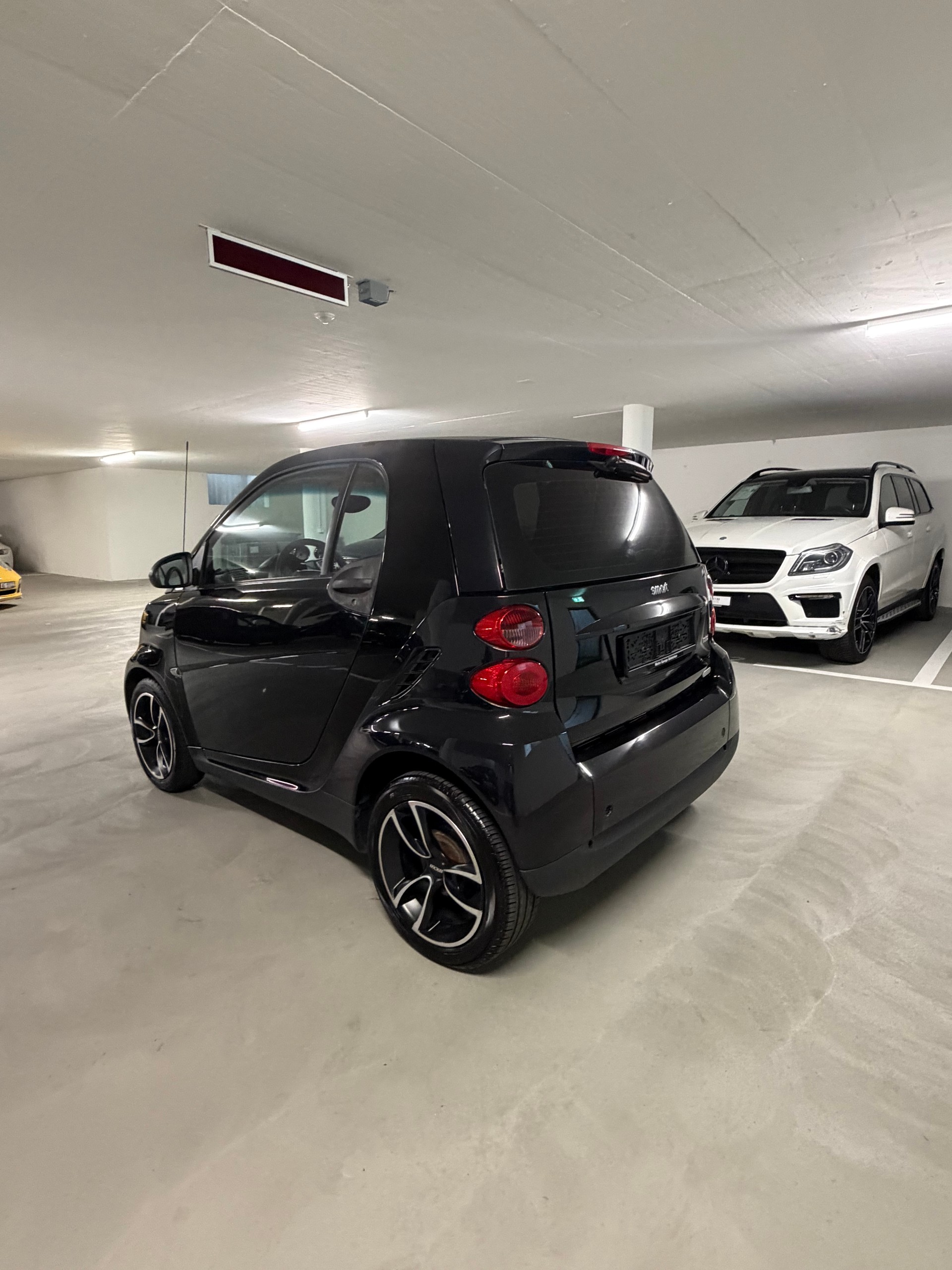 SMART fortwo pure mhd softouch-showroom-element-2