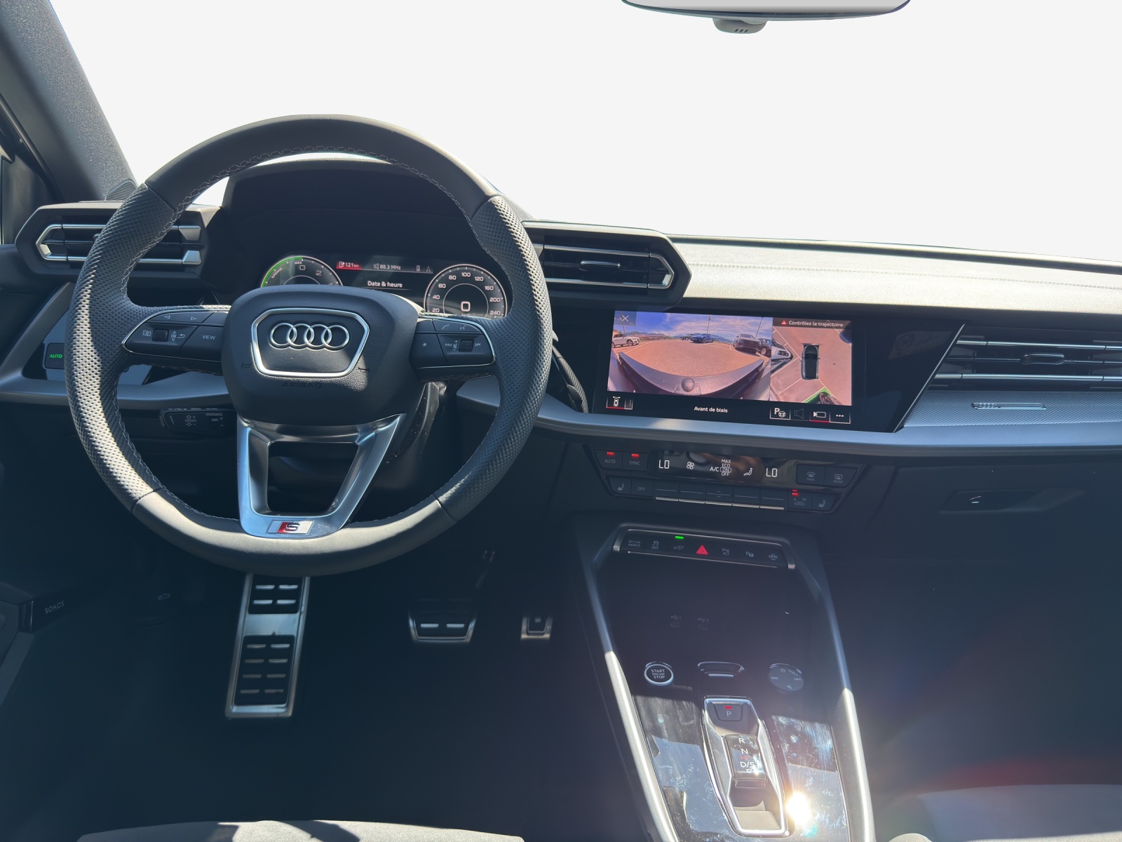 AUDI A3 Sportback TFSI e 200 kW S line S tronic-image-10