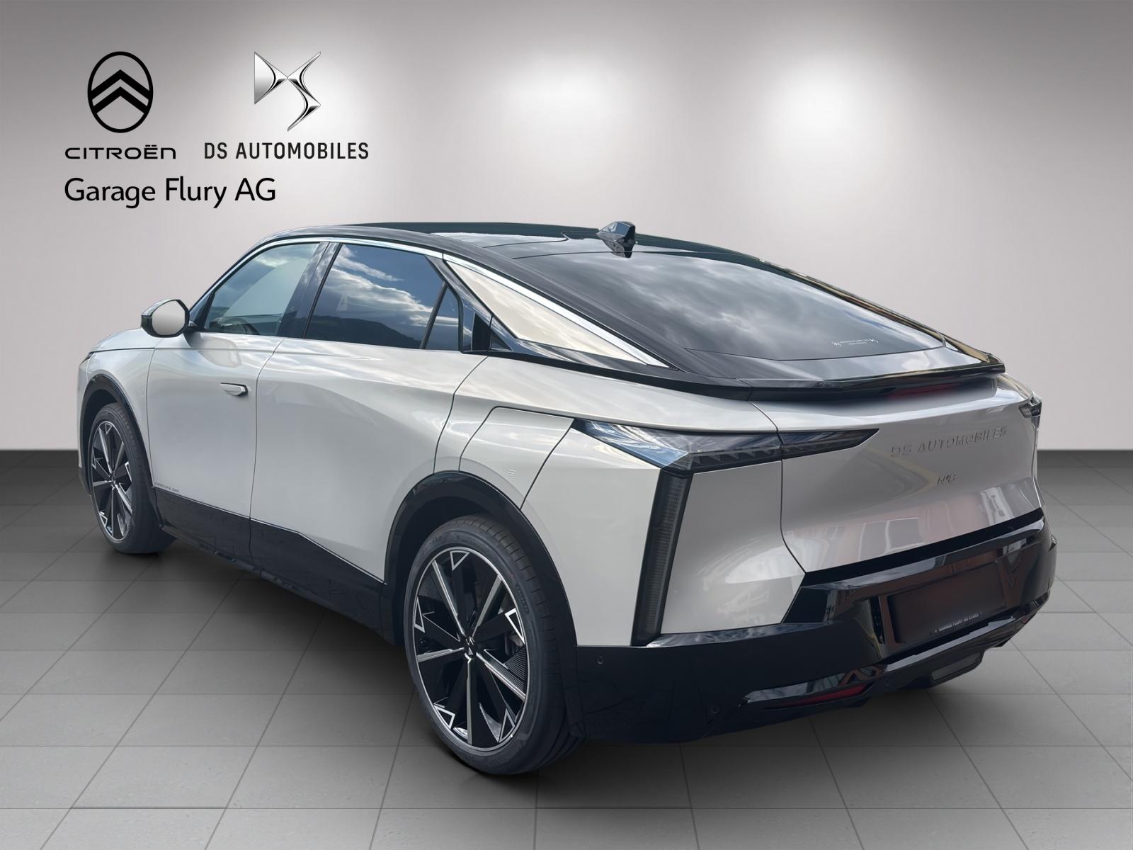 DS AUTOMOBILES No8 E-Tense Jules Verne-image-2