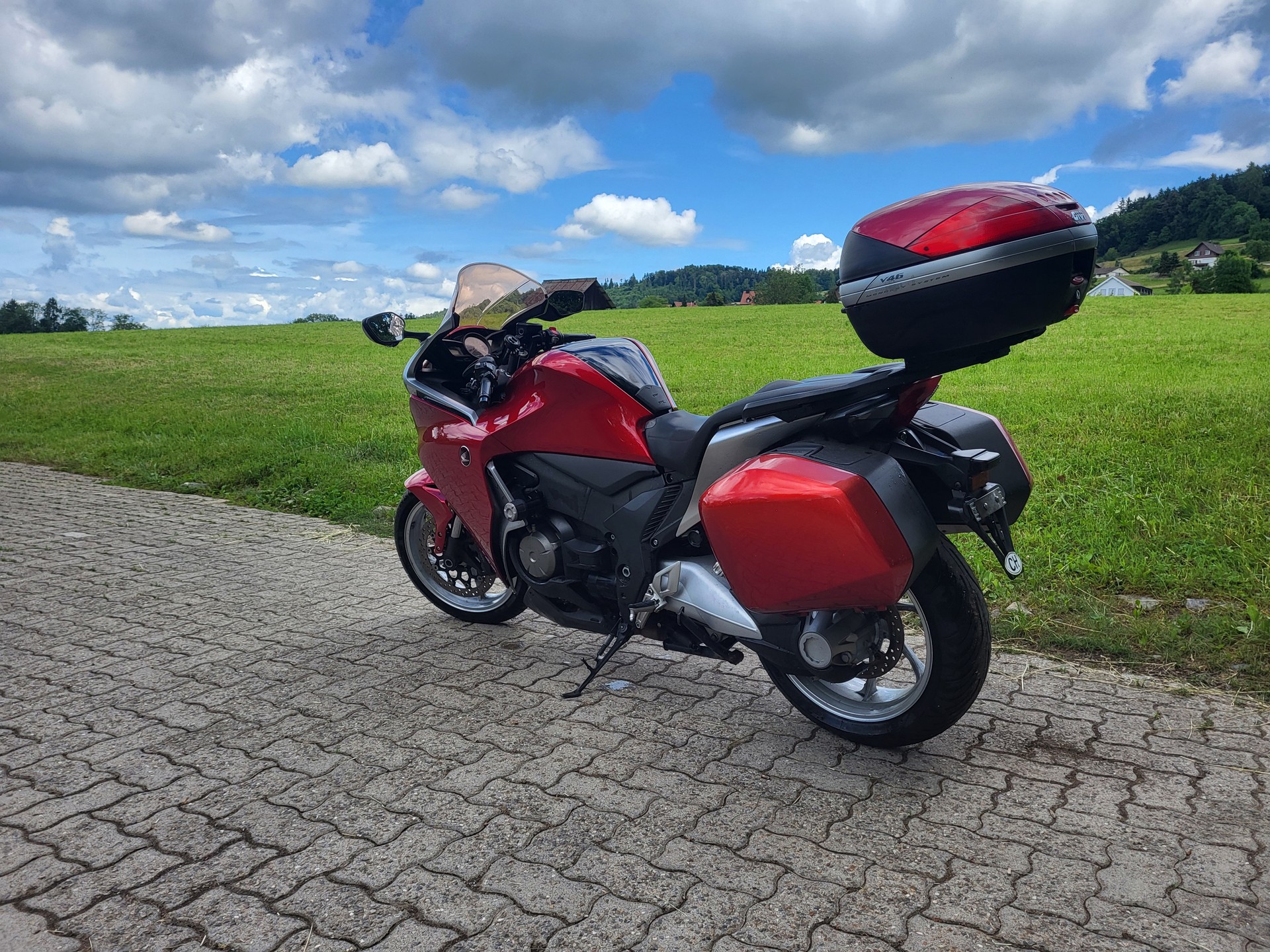 HONDA VFR 1200 FD DTC-image-9