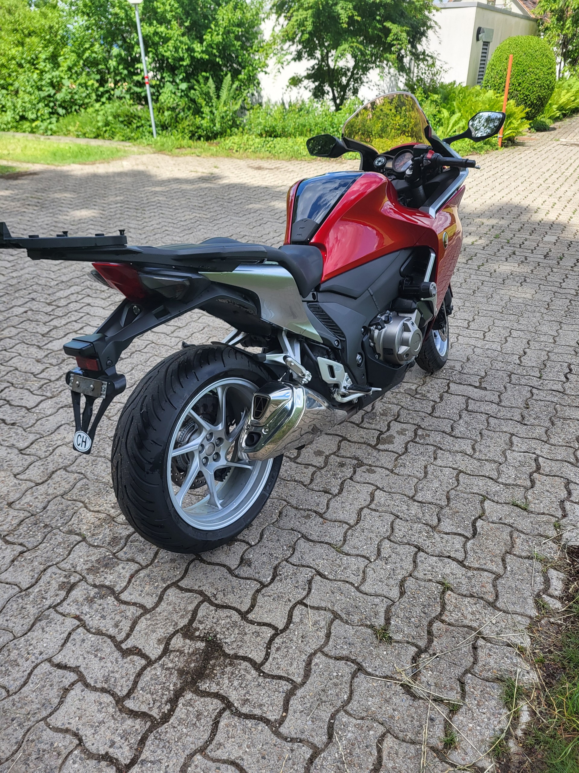 HONDA VFR 1200 FD DTC-image-5