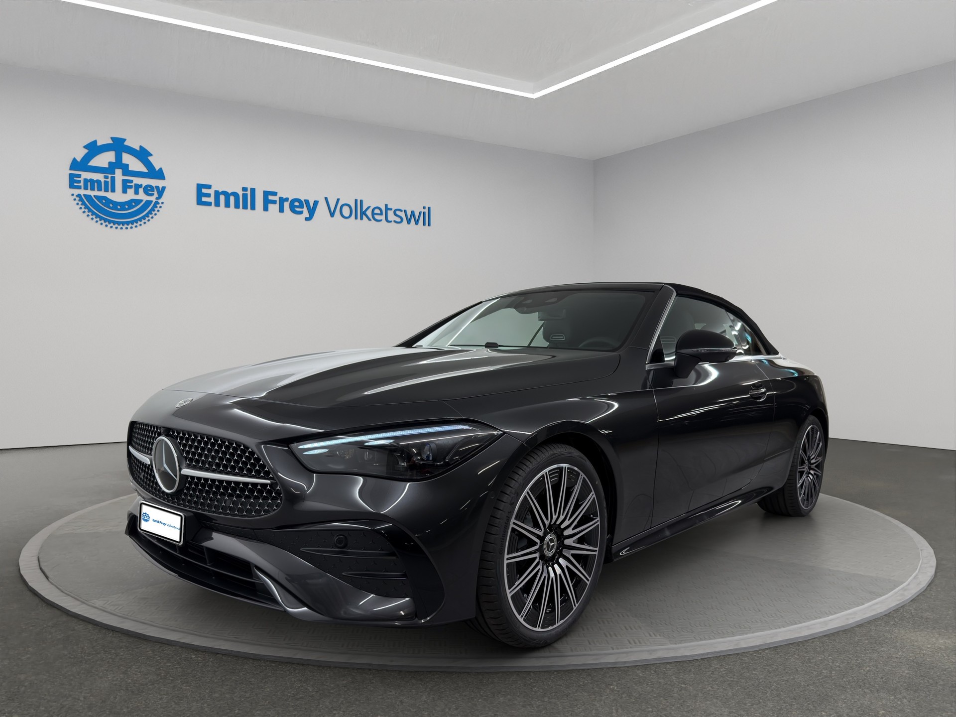 MERCEDES-BENZ CLE 450 AMG Line 4matic Cabriolet-showroom-element-2