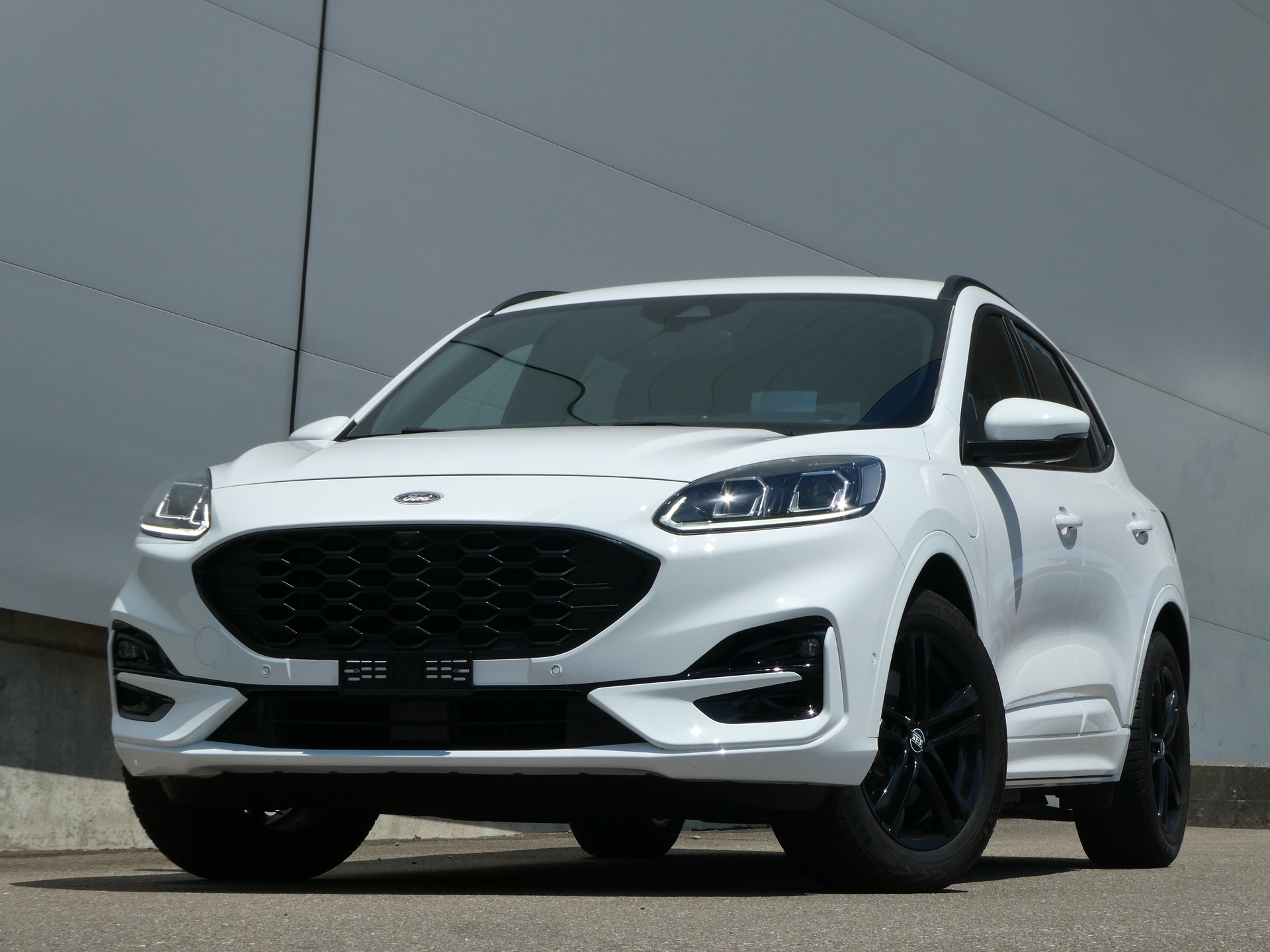 FORD Kuga 2.5 PHEV ST-Line 2WD-image-1