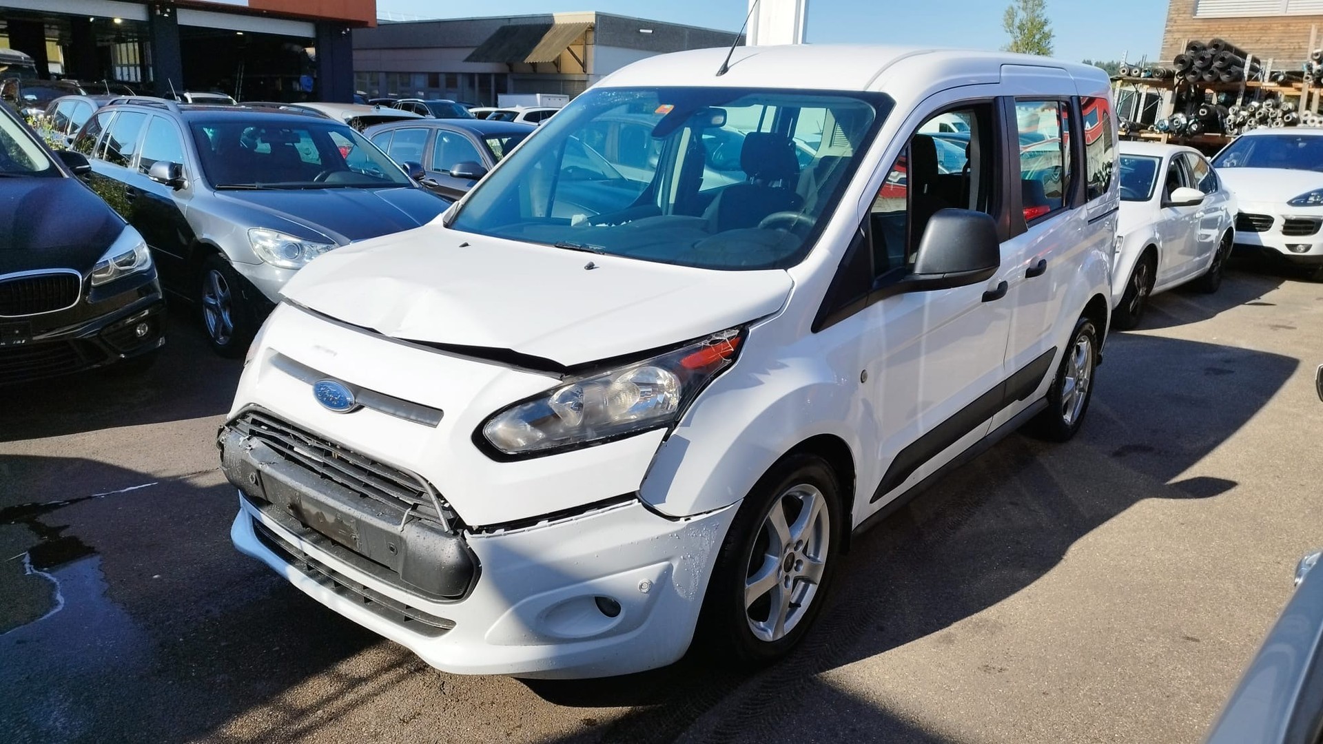 FORD Tourneo Connect 1.5 TDCi Trend Powershift