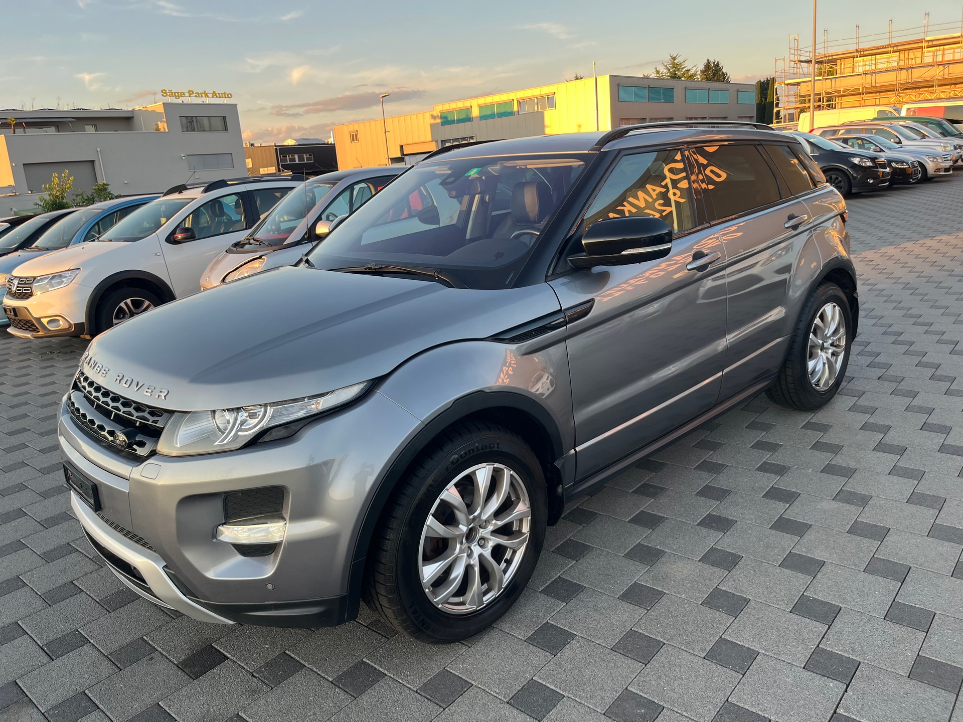 LAND ROVER Range Rover Evoque 2.0 Si4 Pure AT6-image-2