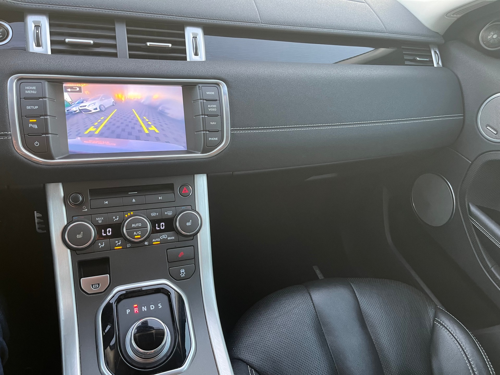 LAND ROVER Range Rover Evoque 2.0 Si4 Pure AT6-image-10