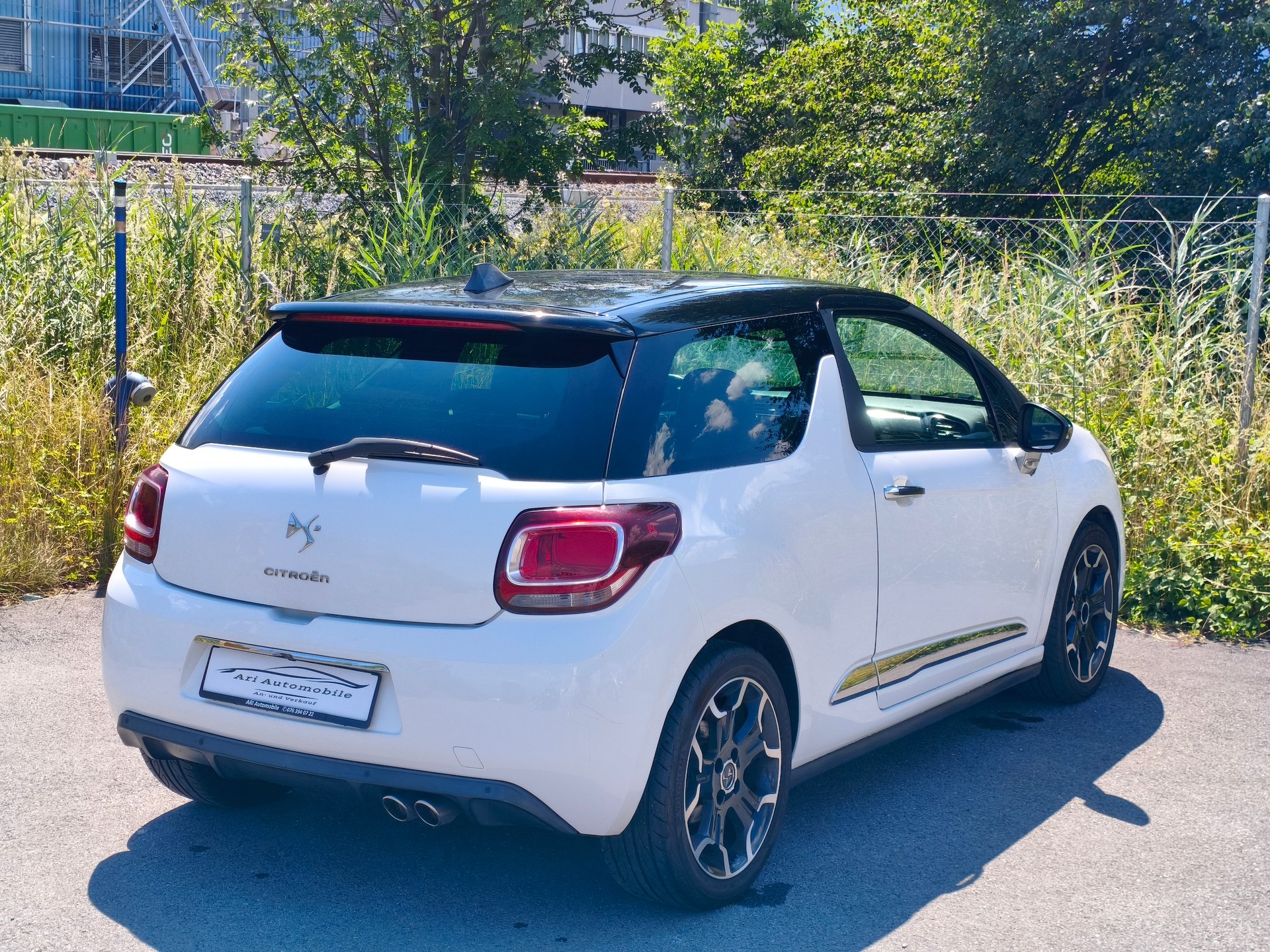 DS AUTOMOBILES DS3 1.6 16V BlueHDi Sport Chic-image-6