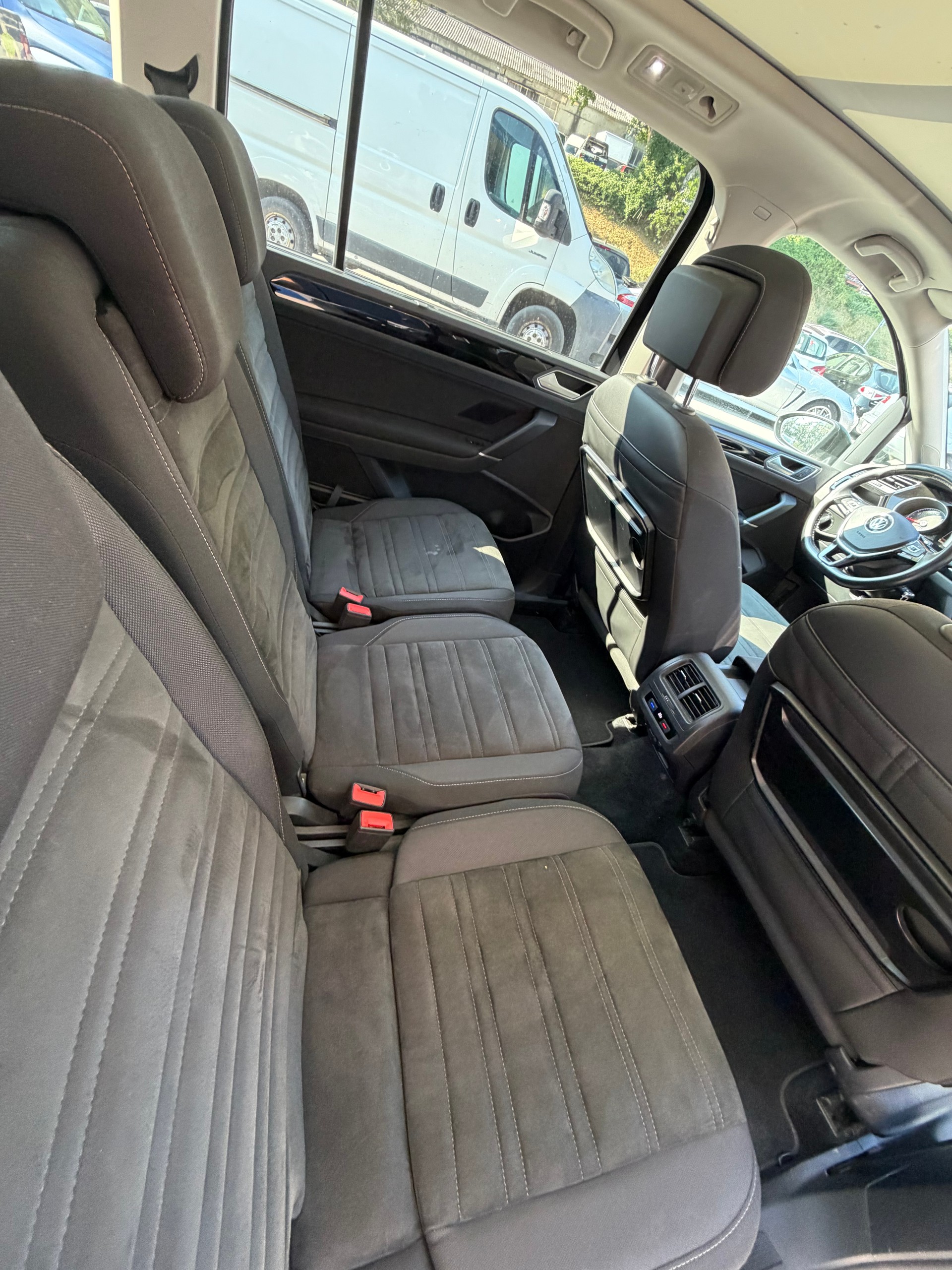 VW Touran 1.4 TSI BlueMotion Technology Highline-image-6