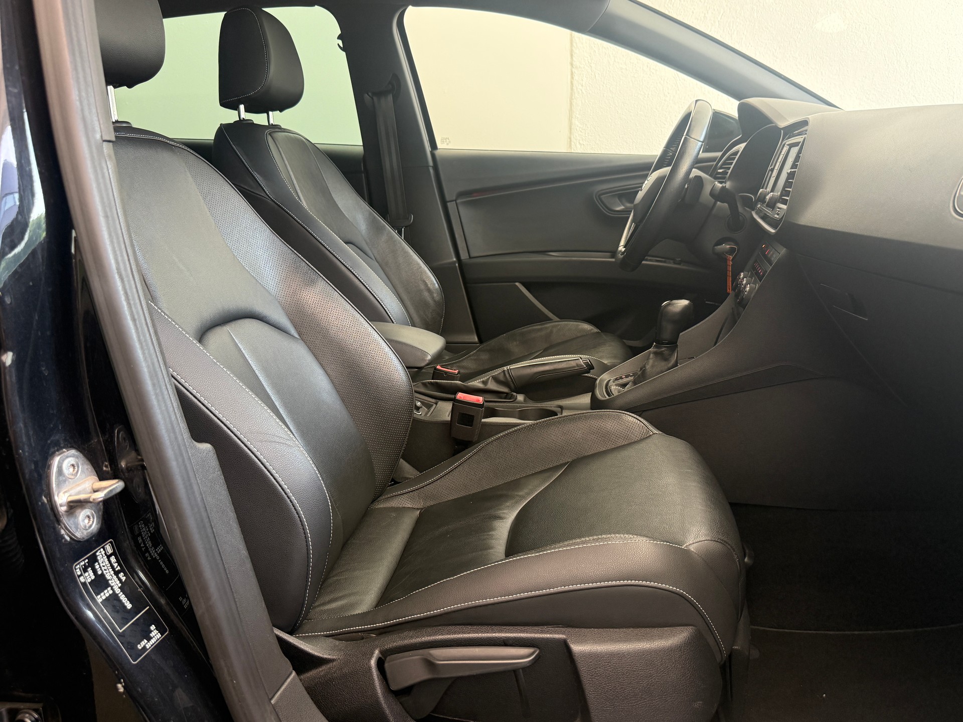 SEAT Leon 2.0 TSI Cupra 280 DSG Ab 195.- pro Monat-image-16
