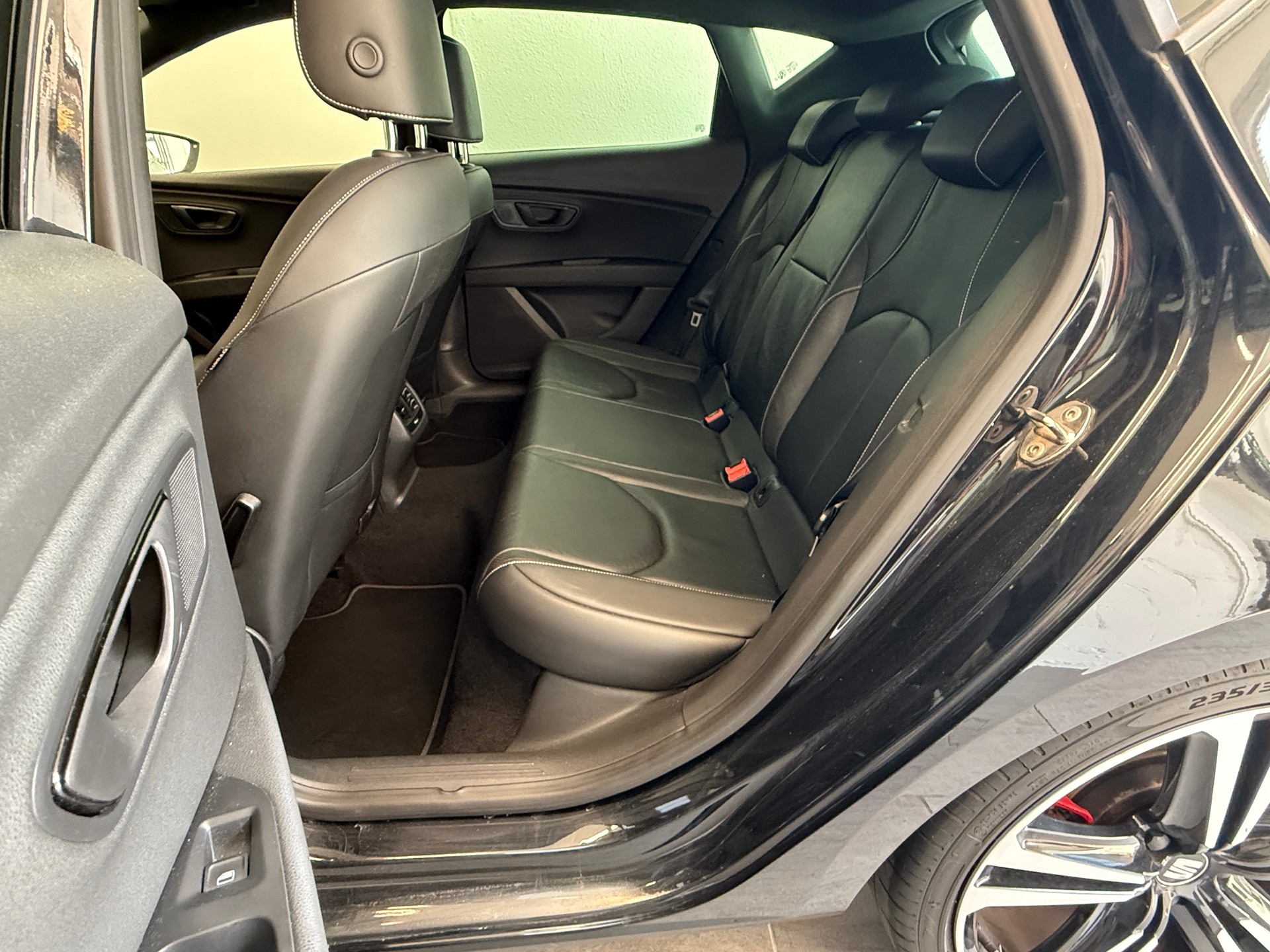 SEAT Leon 2.0 TSI Cupra 280 DSG Ab 195.- pro Monat-image-10