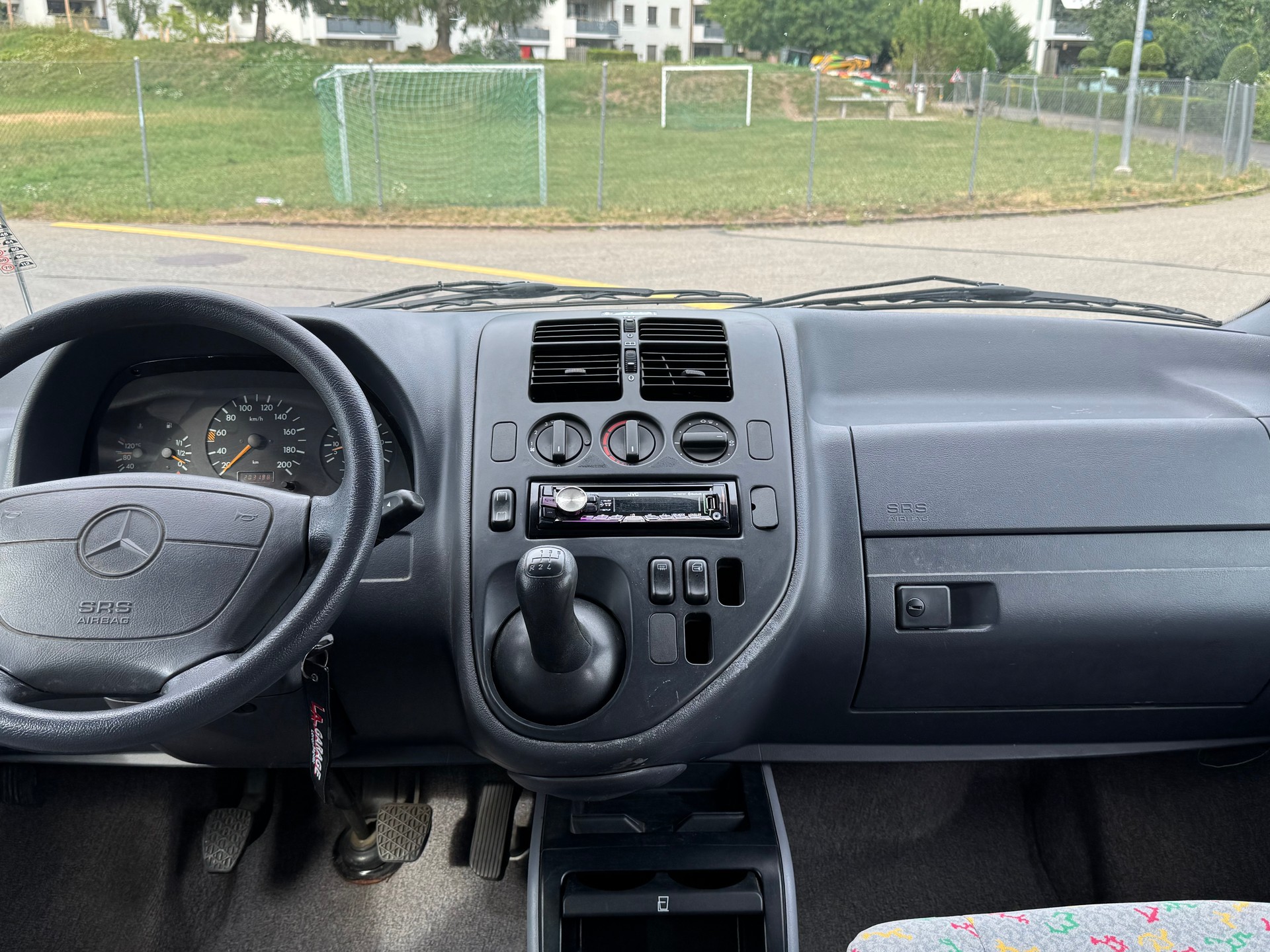 MERCEDES-BENZ Vito L 110D 2.3TD-image-12