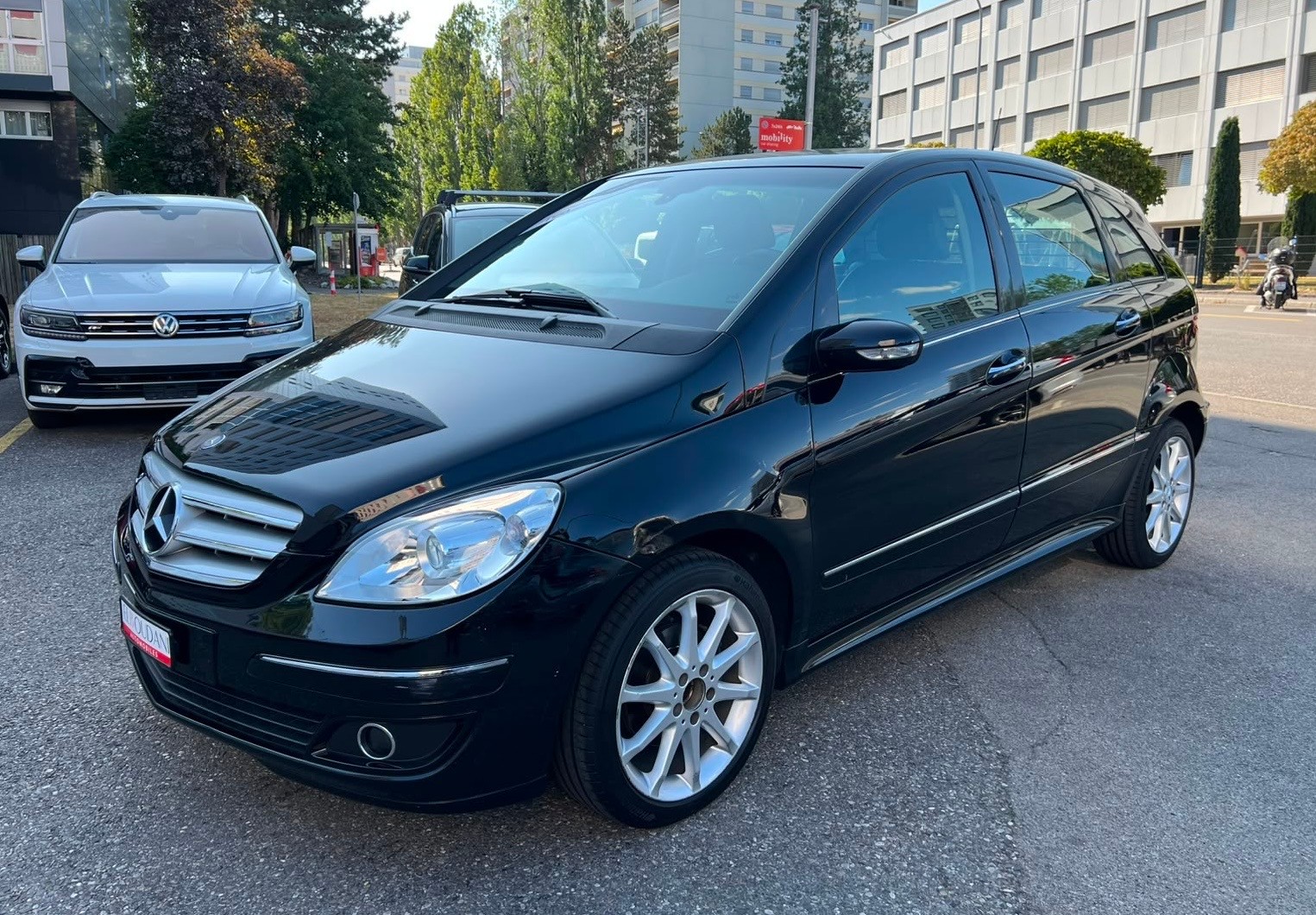 MERCEDES-BENZ B 170