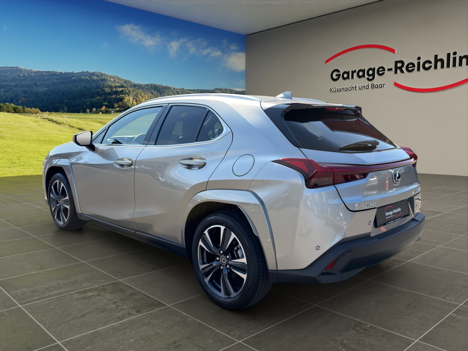 LEXUS UX 300h excellence AWD-showroom-element-2