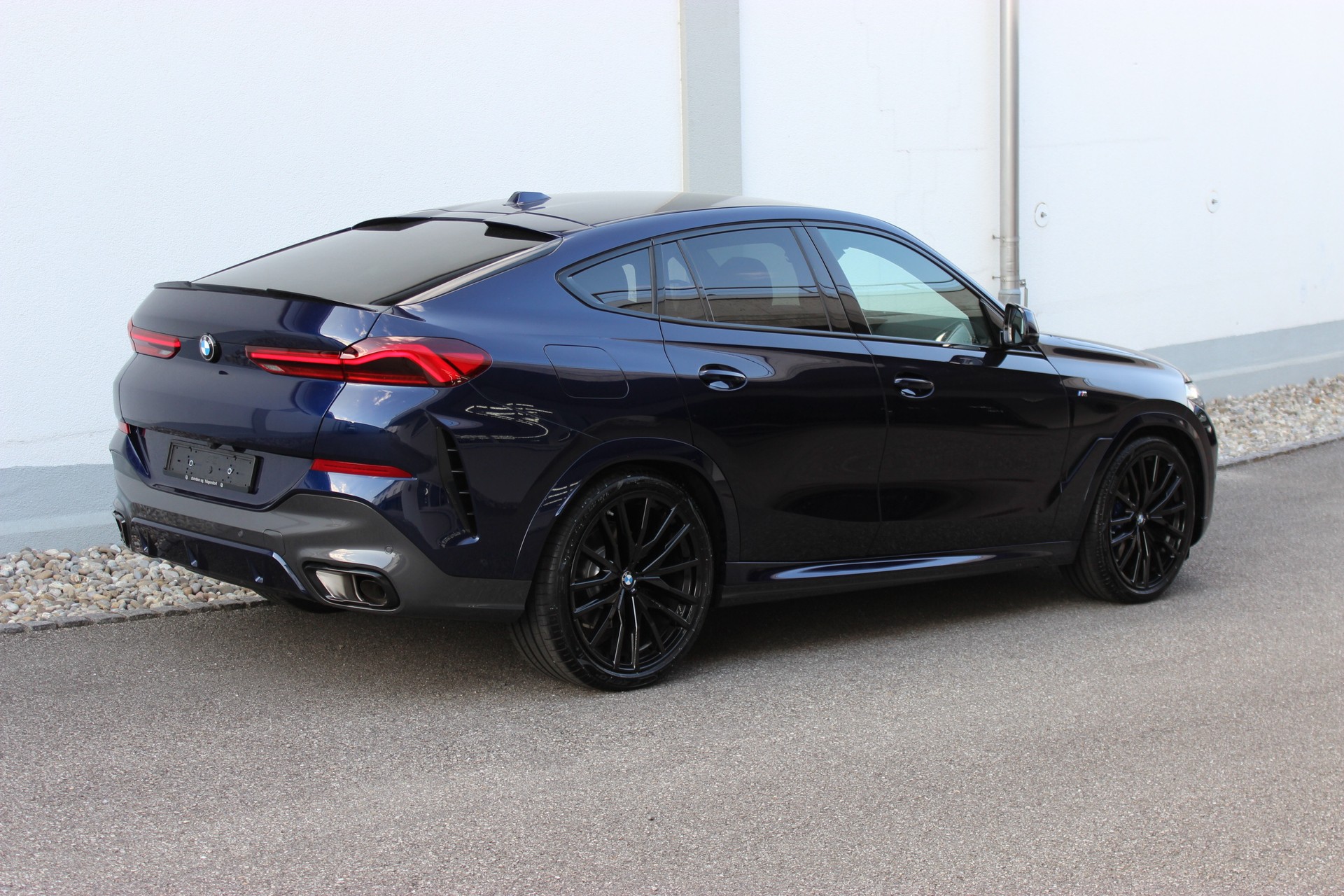 BMW X6 xDrive 48V 30d M Sport Pro *TANSANITBLAU METALLIC*-image-5