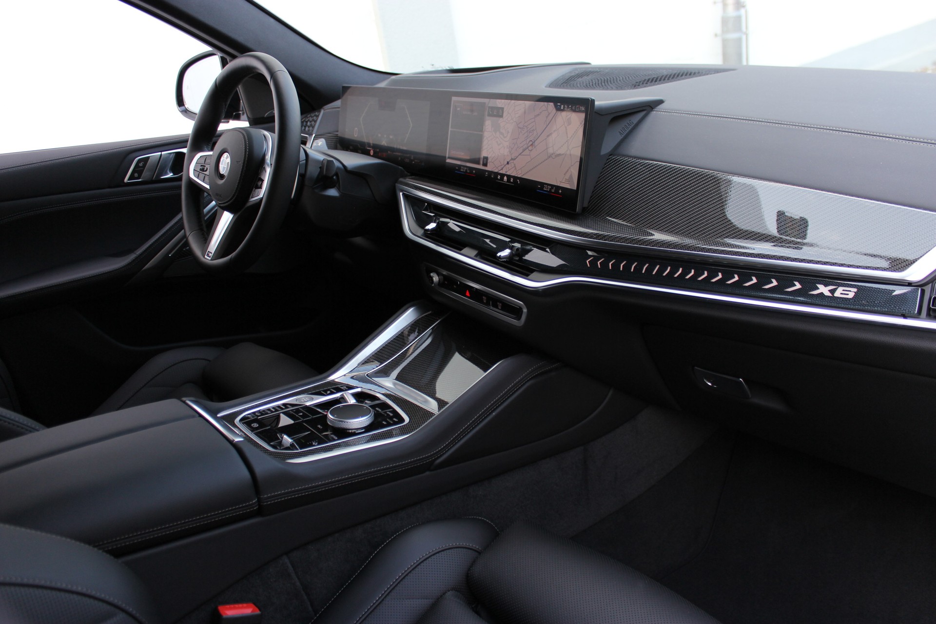 BMW X6 xDrive 48V 30d M Sport Pro *TANSANITBLAU METALLIC*-showroom-element-1