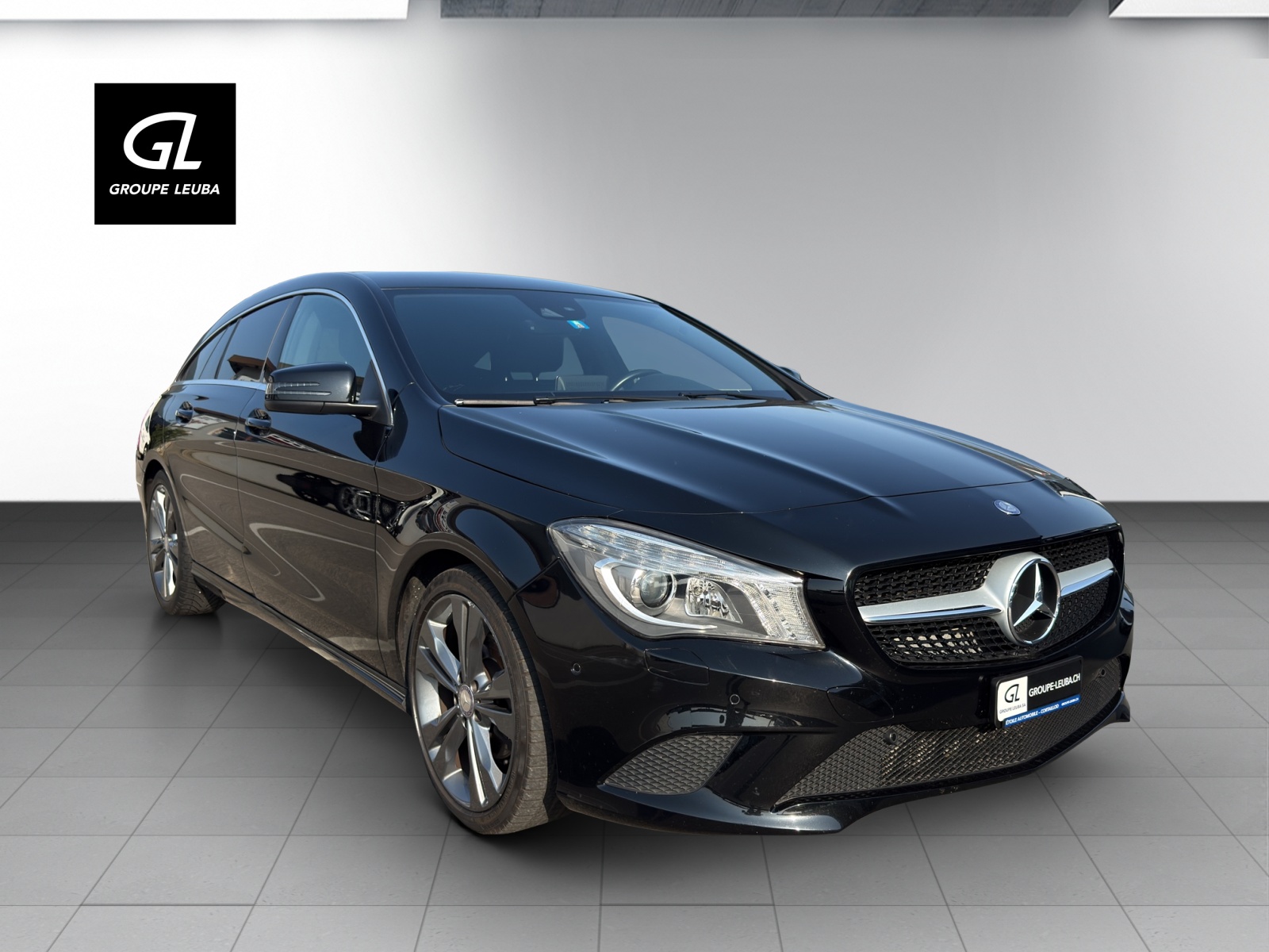MERCEDES-BENZ CLA 180 Urban
