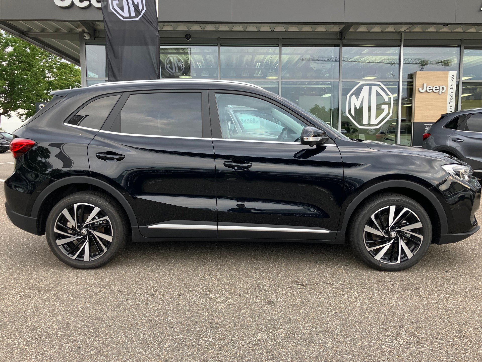MG ZS 1.5 Hybrid+ Luxury