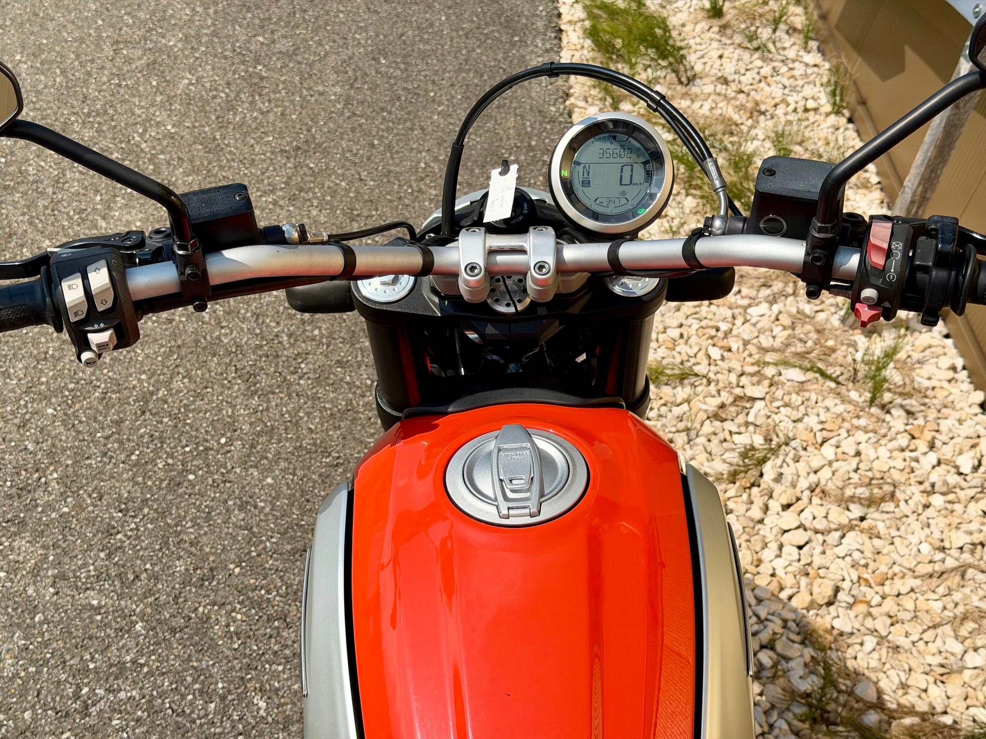 DUCATI Scrambler 800 Icon-image-15