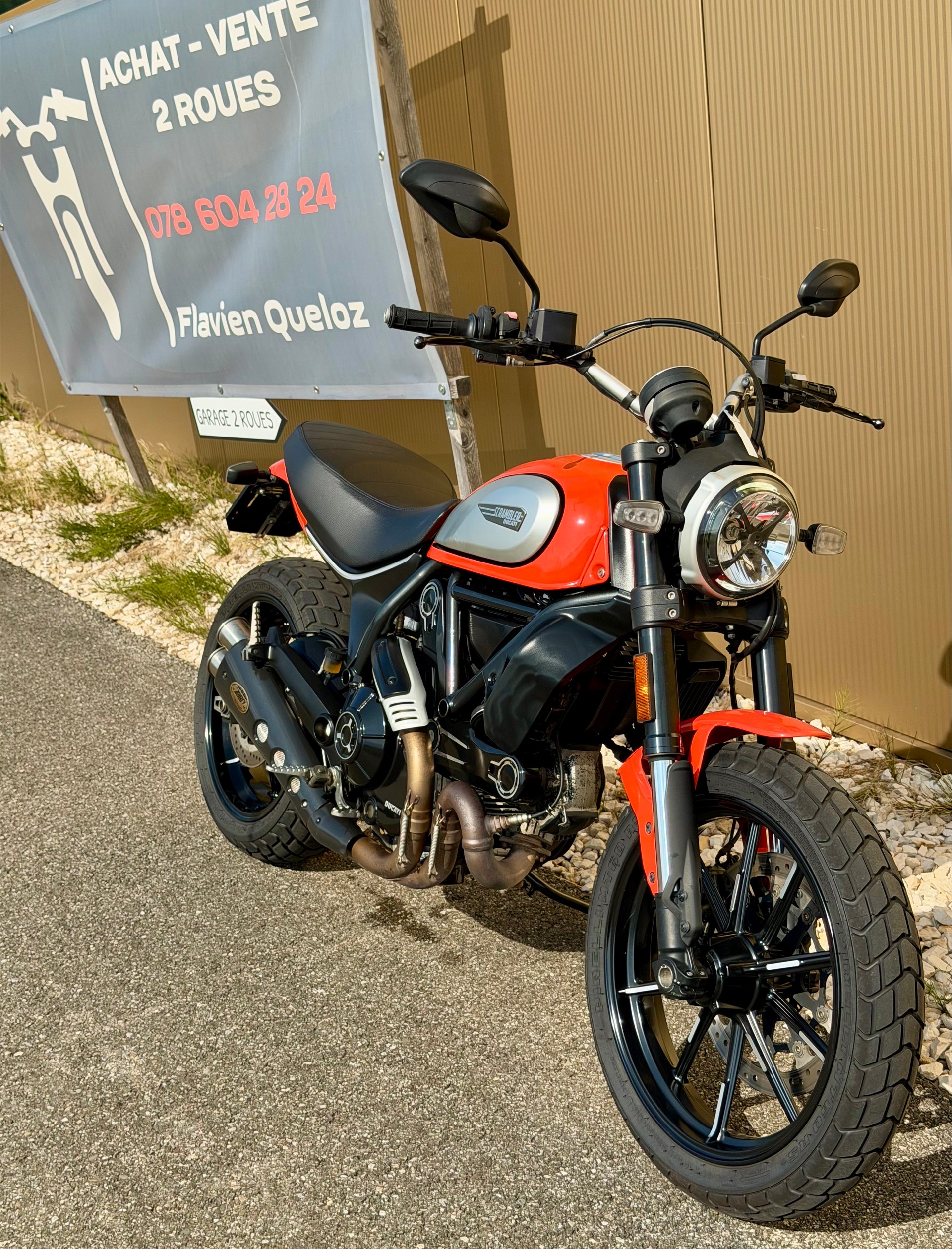 DUCATI Scrambler 800 Icon