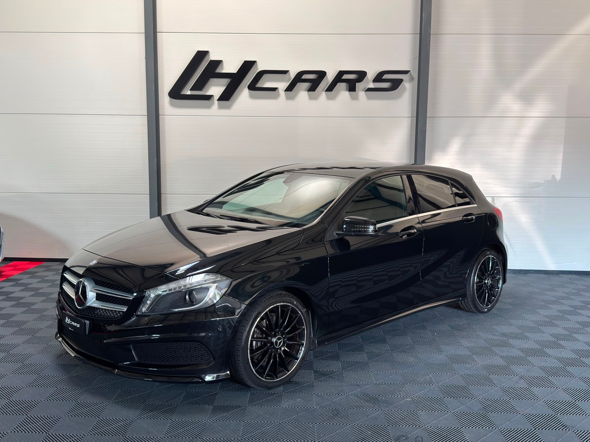 MERCEDES-BENZ A 200 CDI AMG Line