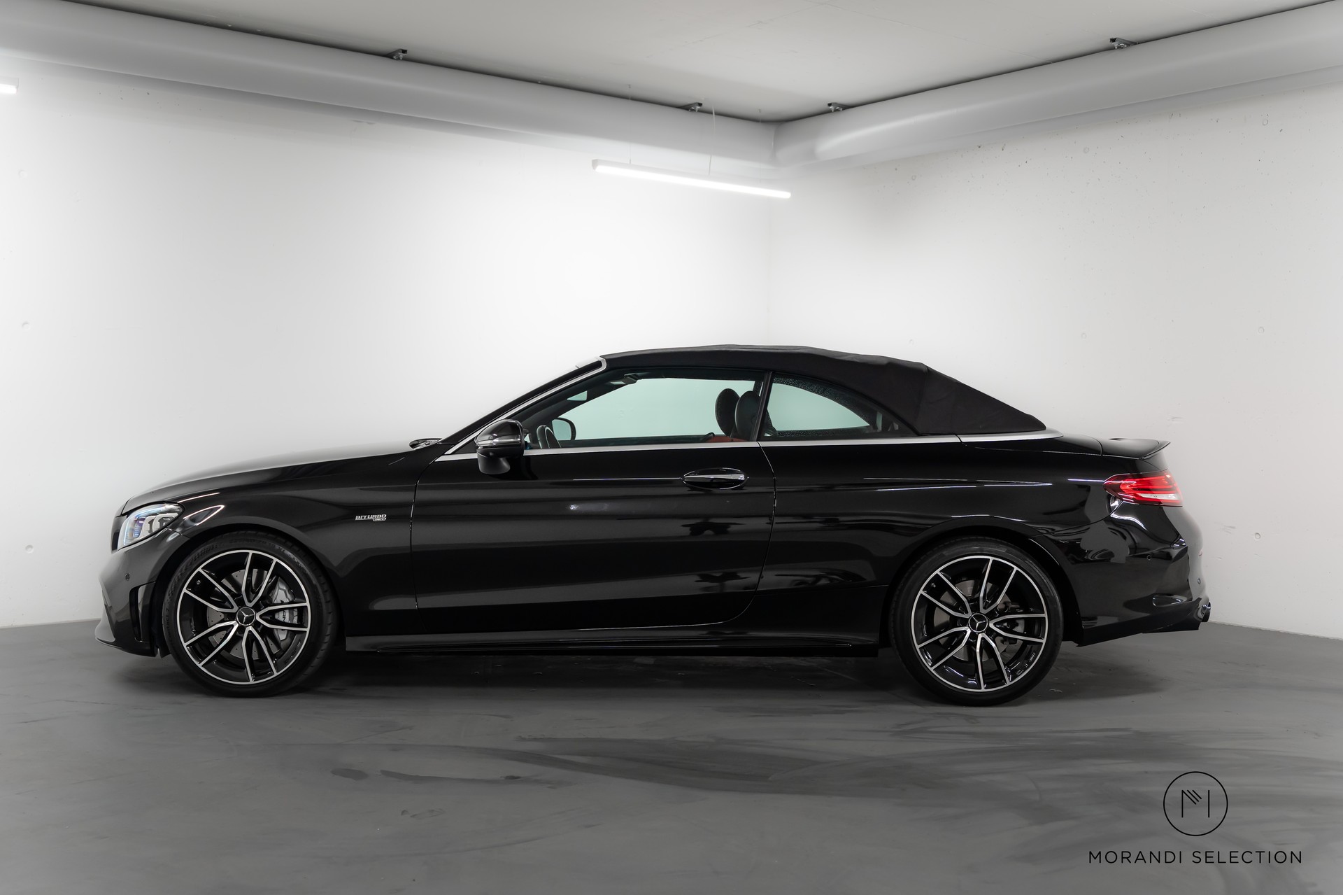 MERCEDES-BENZ C 43 AMG 4matic Cabriolet-showroom-element-1
