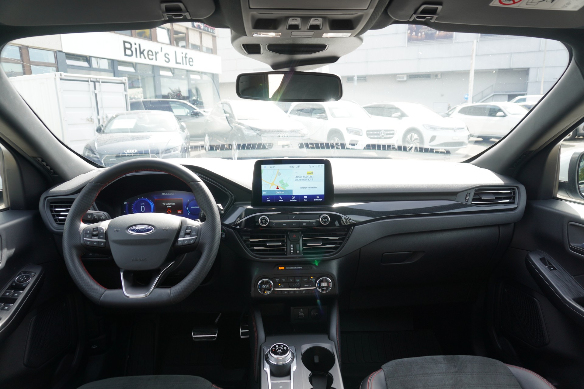 FORD Kuga 2.0 TDCi EcoBlue ST-Line X 4WD-image-15