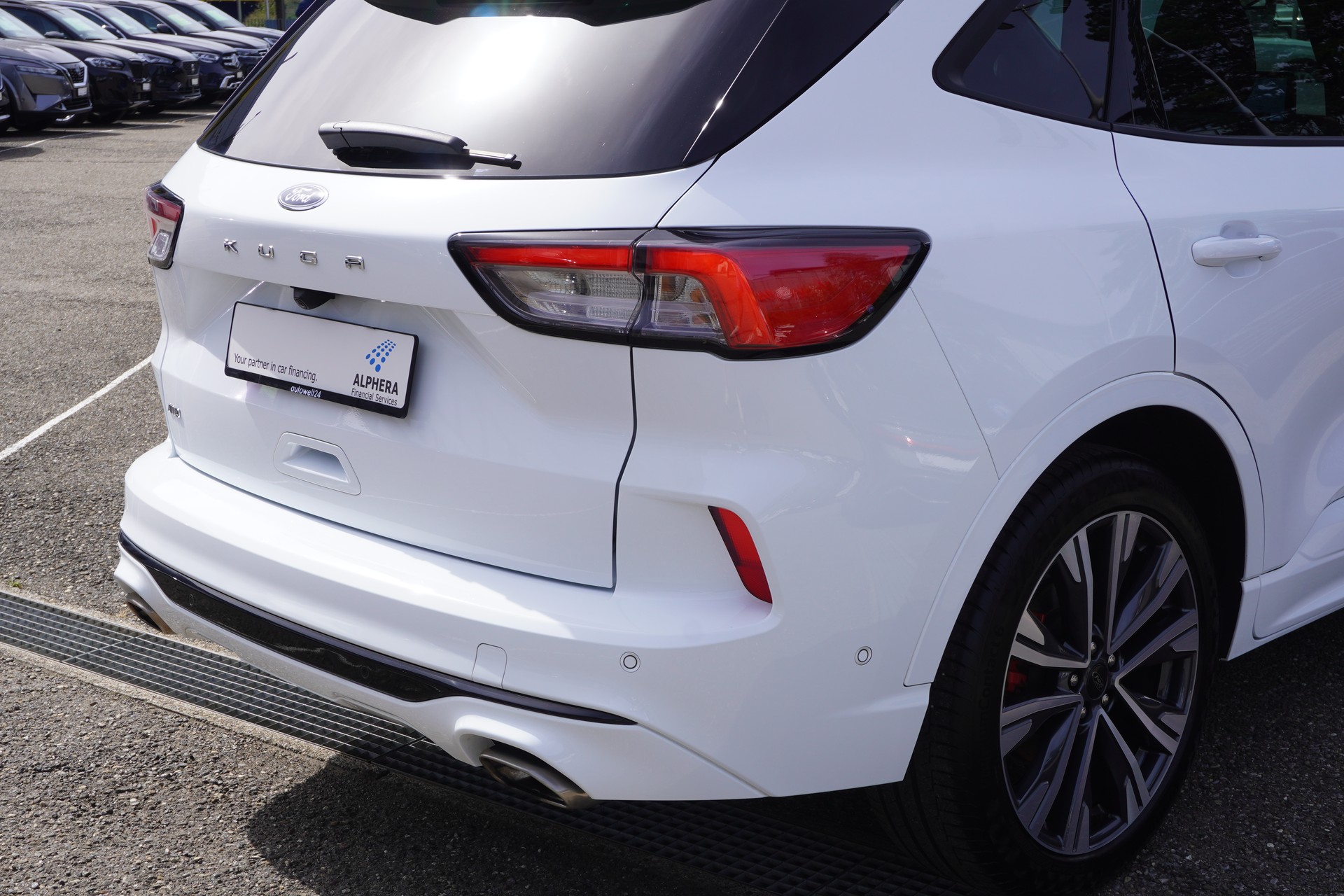FORD Kuga 2.0 TDCi EcoBlue ST-Line X 4WD-image-40