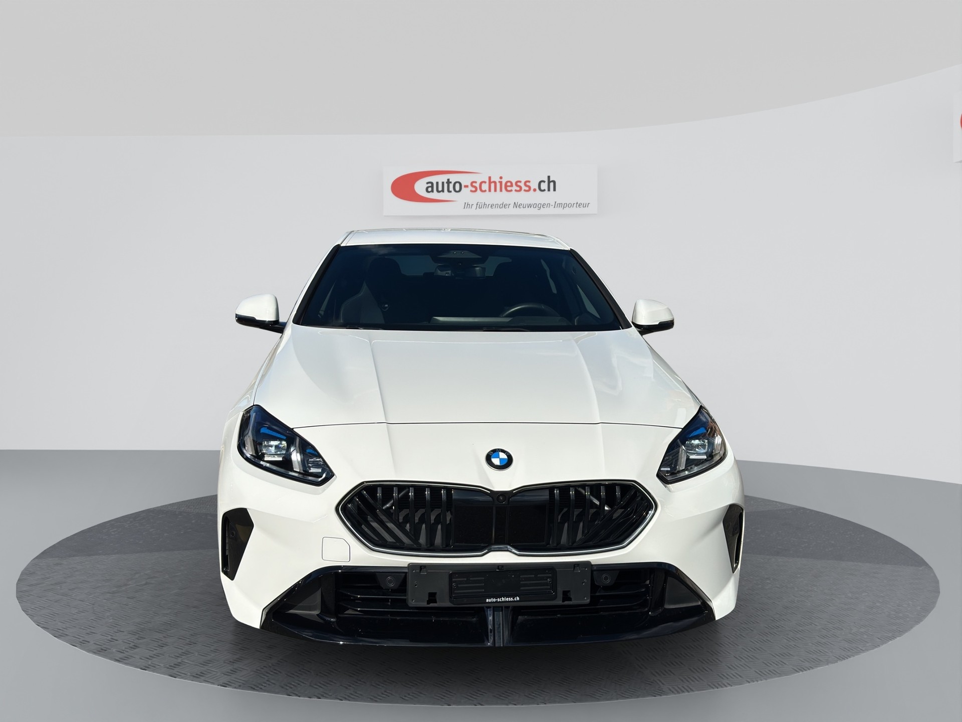 BMW 220 Gran Coupé 48V M Sport Steptronic-showroom-element-3