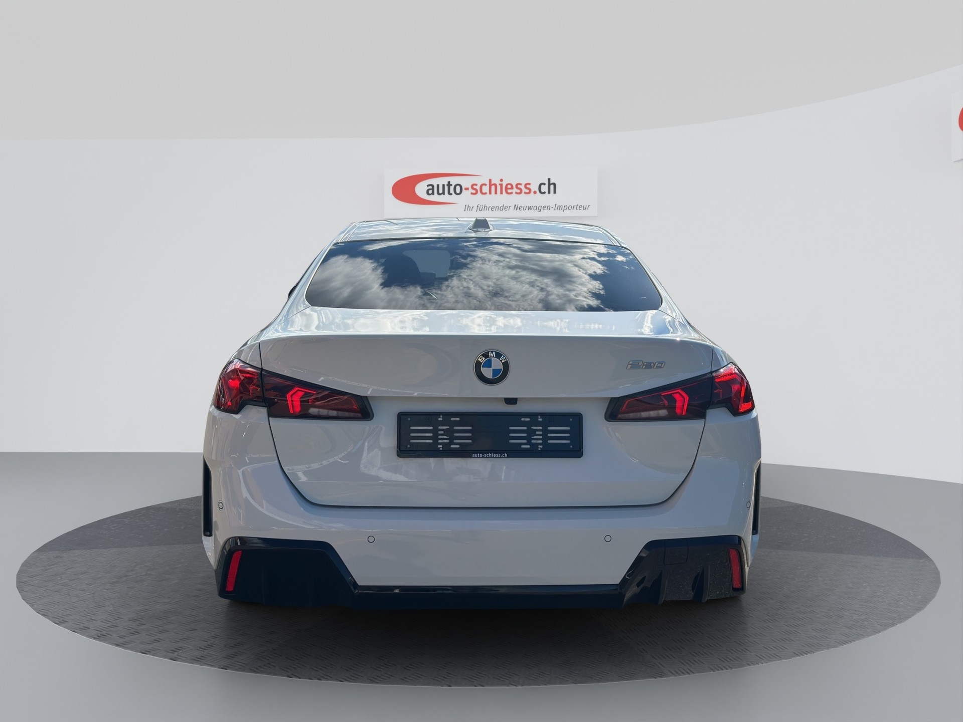 BMW 220 Gran Coupé 48V M Sport Steptronic-showroom-element-2