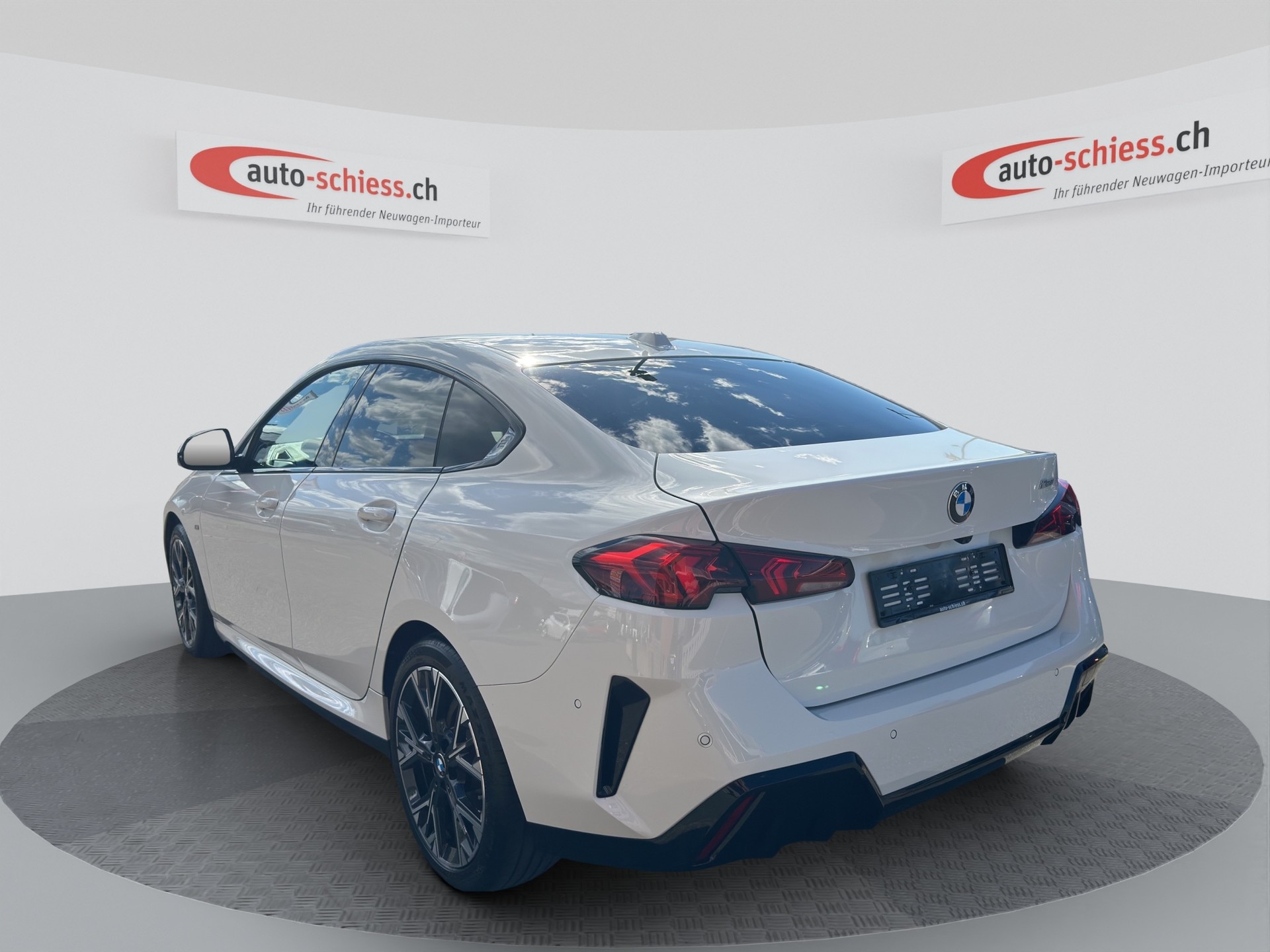BMW 220 Gran Coupé 48V M Sport Steptronic-showroom-element-1