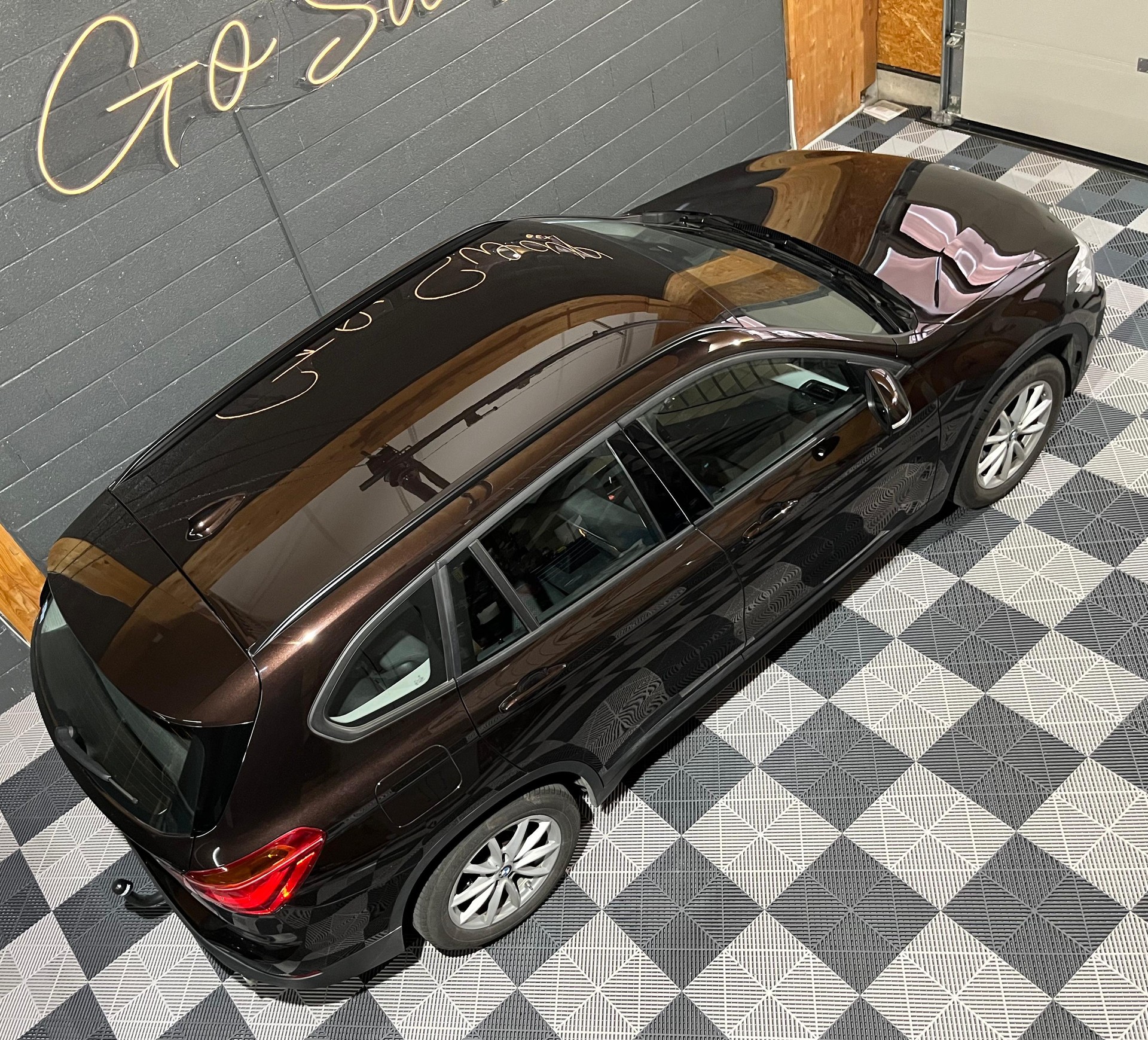 BMW X1 xDrive 20d Steptronic-showroom-element-2