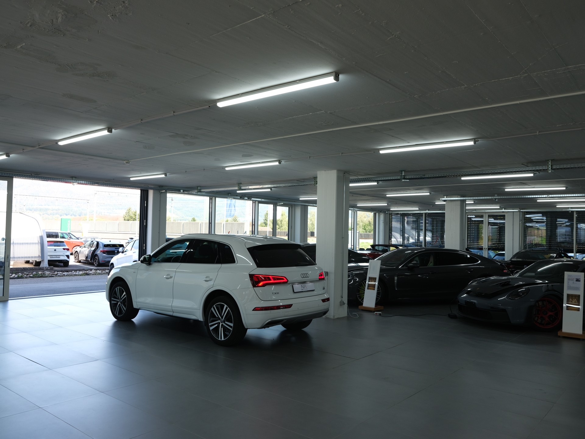AUDI Q5 2.0 TDI sport quattro S-tronic *Rückfahrkamera* *Sitzheizung* *S-Line*-image-18