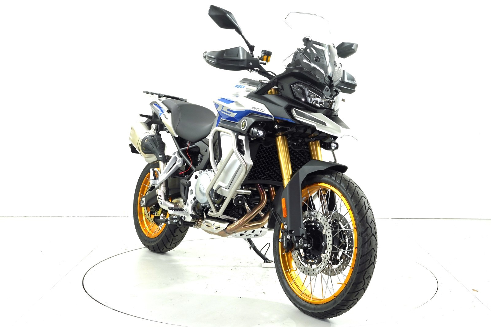VOGE 900 DSX ABS-image-1