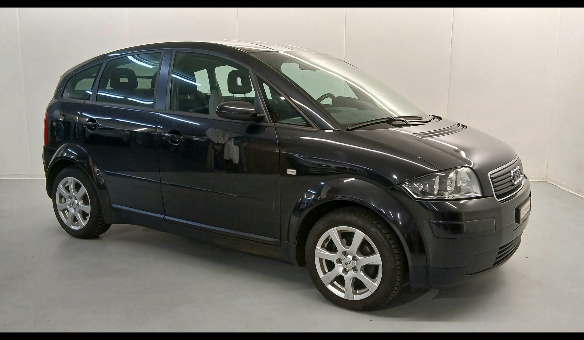 AUDI A2-image-6